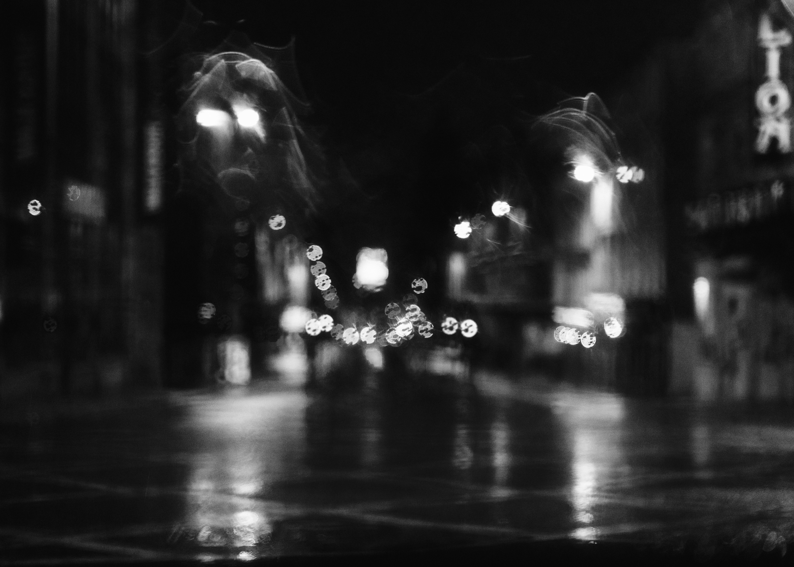 B&W. Timeless Wedding & Event Photography — based London, working across Europe