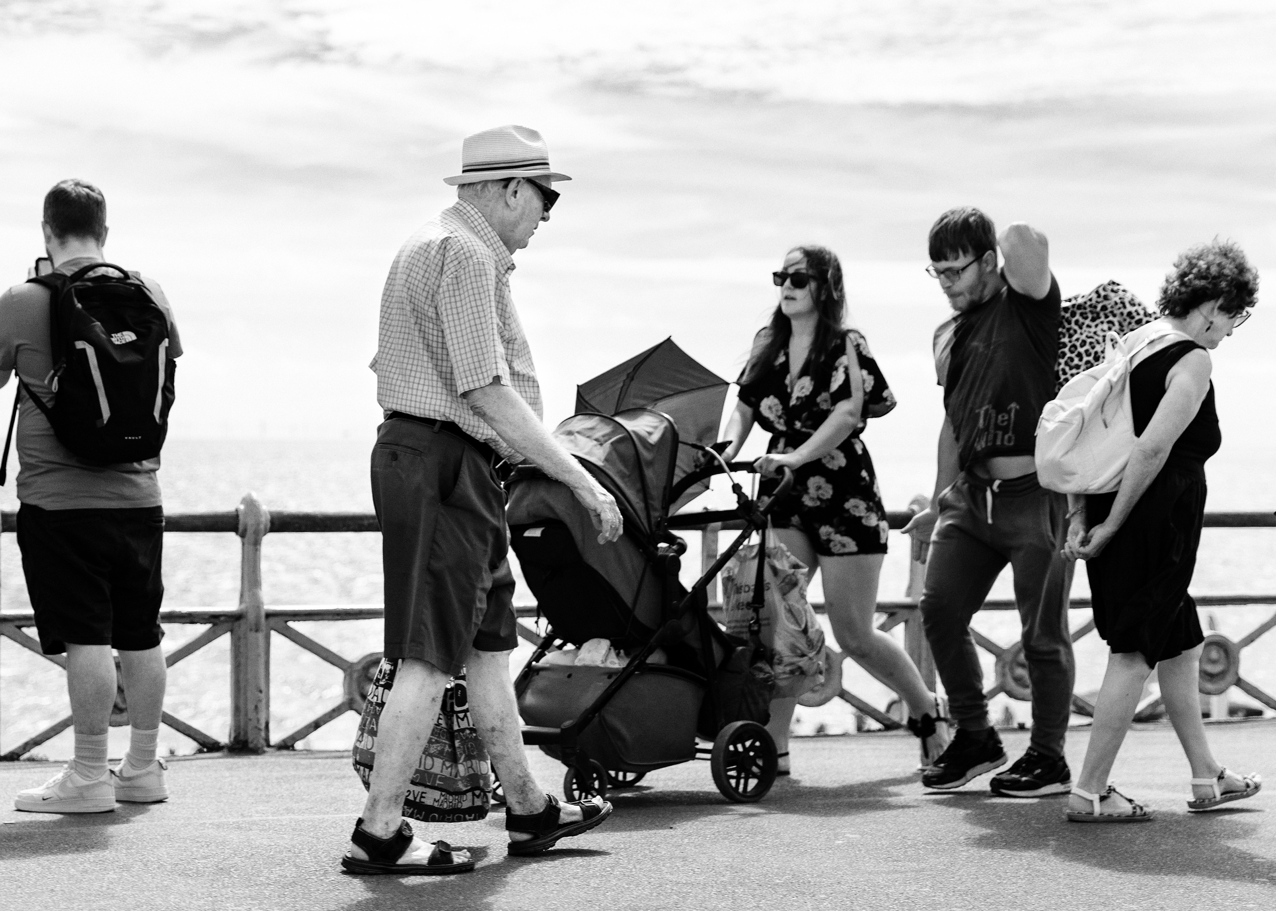 B&W. Timeless Wedding & Event Photography — based London, working across Europe