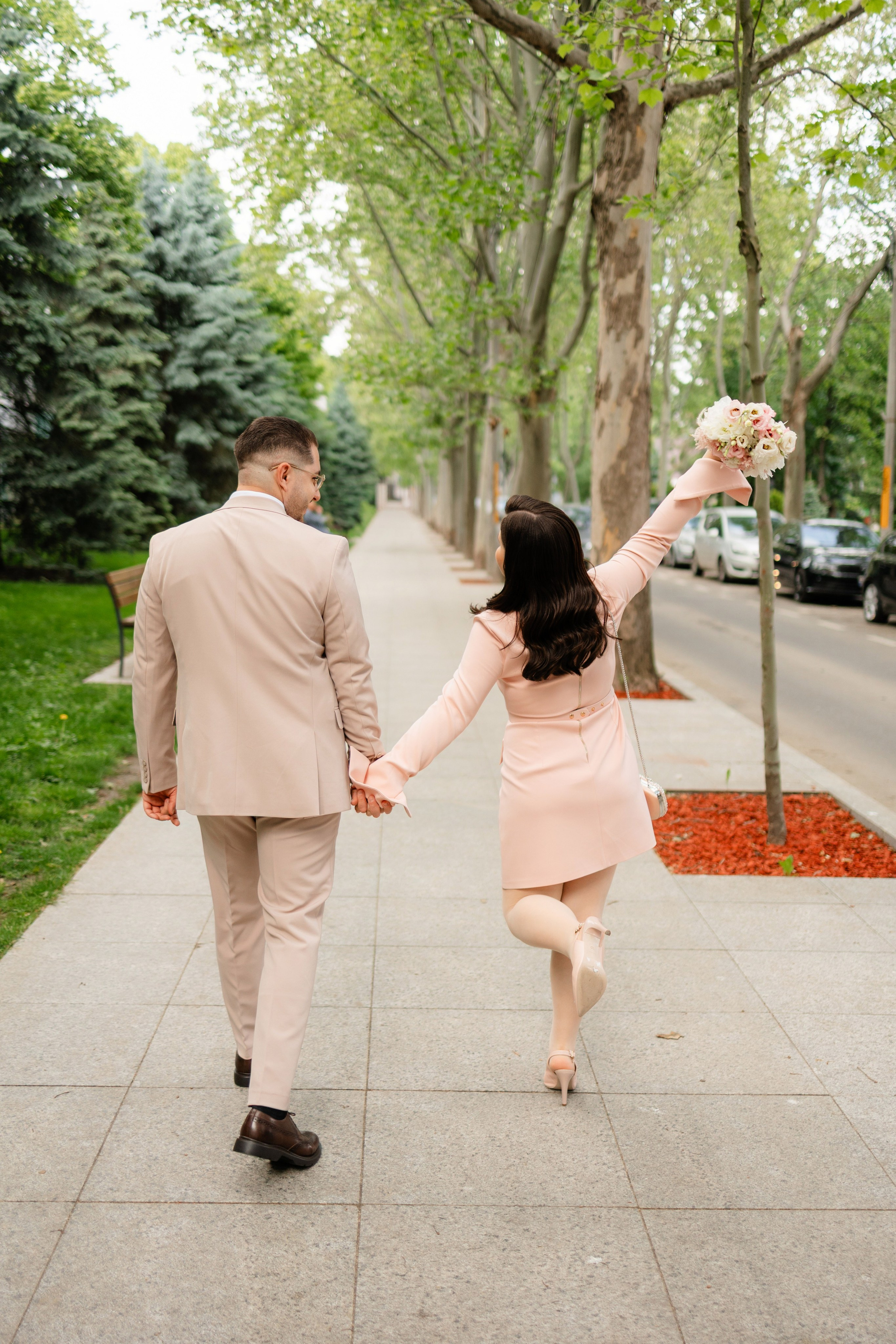 Olivia & Alex. Wedding Photographer, based in Iasi, Romania, but will travel all over the globe to make sure you look amazing in all your wedding photos