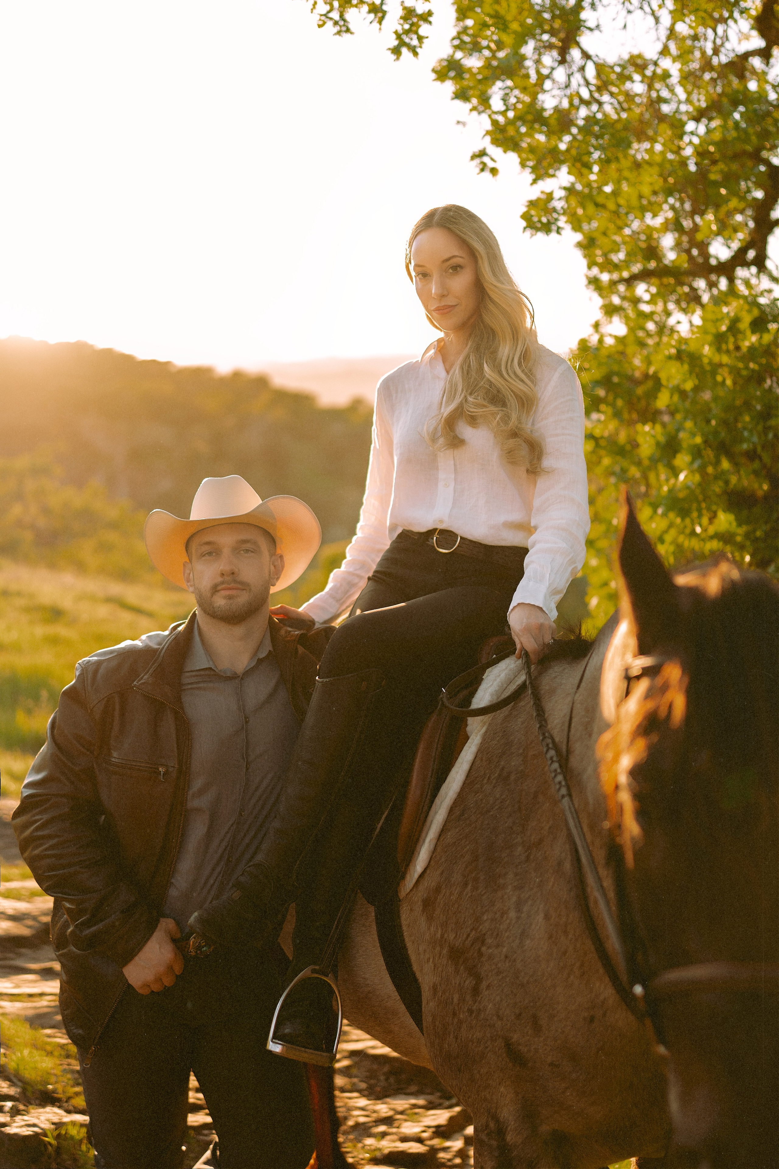 Engagement with Horses, Napa, Northern California. Wedding Photography & Videography Team in California, Los Angeles, San Francisco, San Diego and Travel