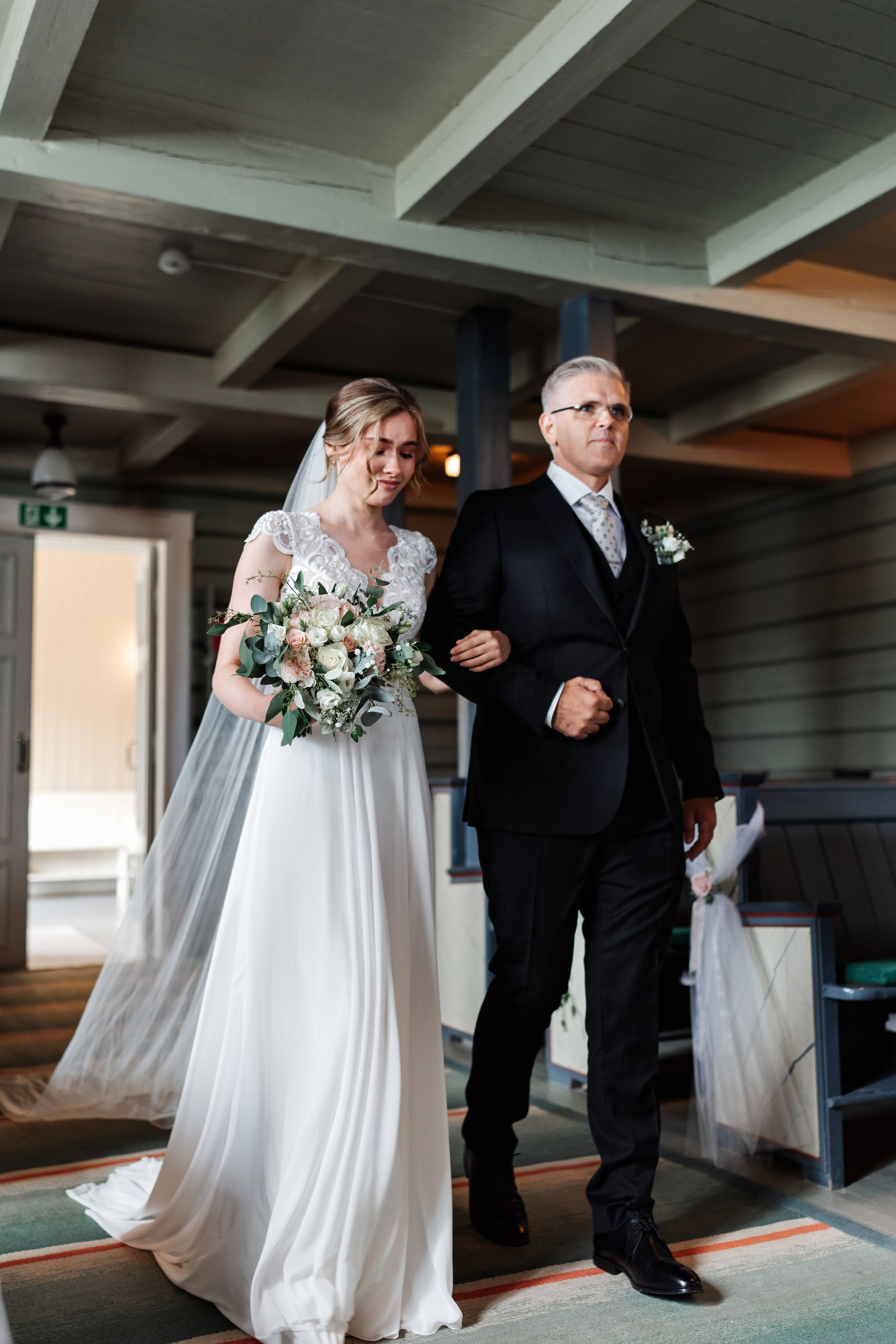 MAYA & JOEL. Bryllupsfotograf i hele Norge