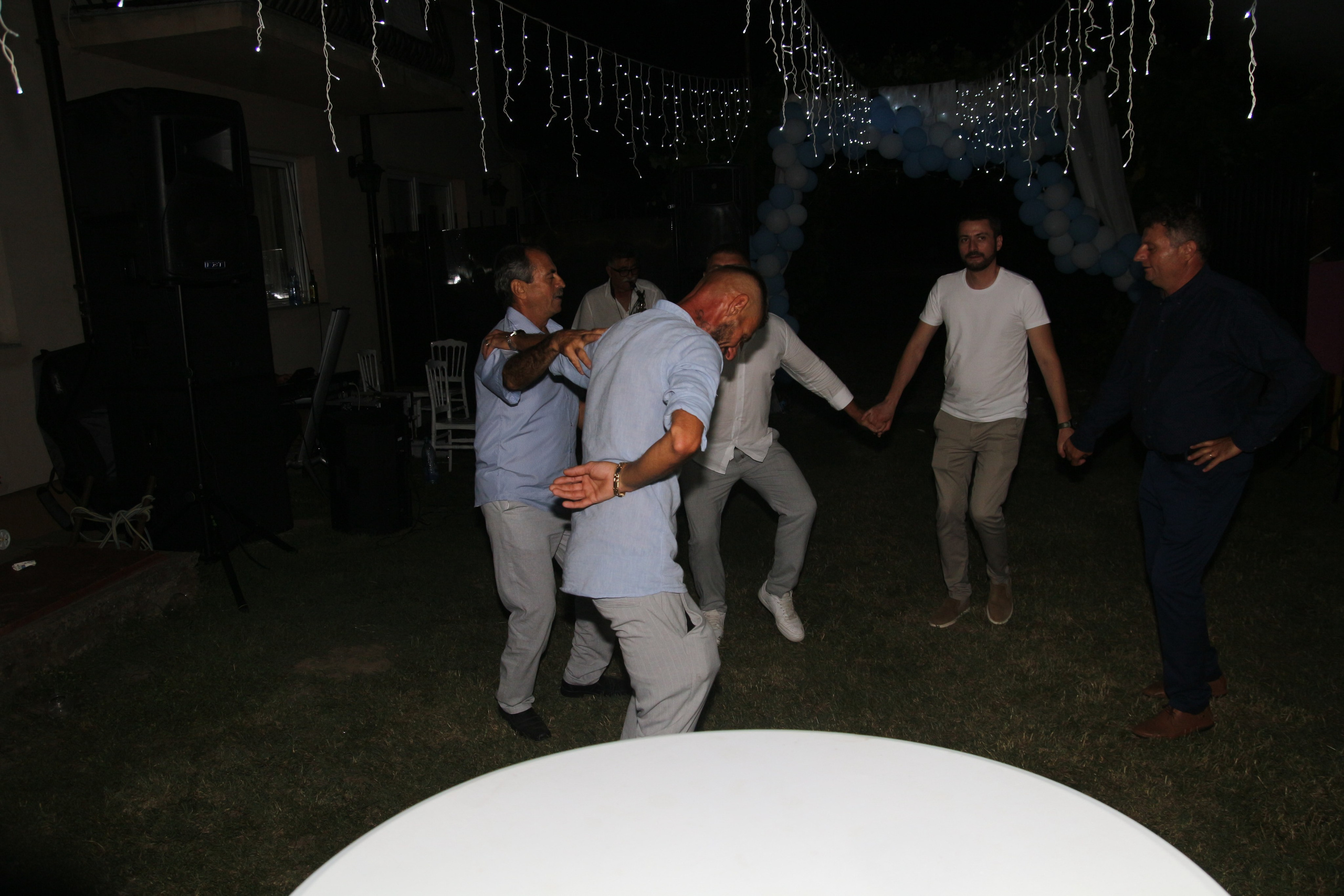 BYZO MEDIA. PETRU BYZO - family and children photographer in ROMANIA