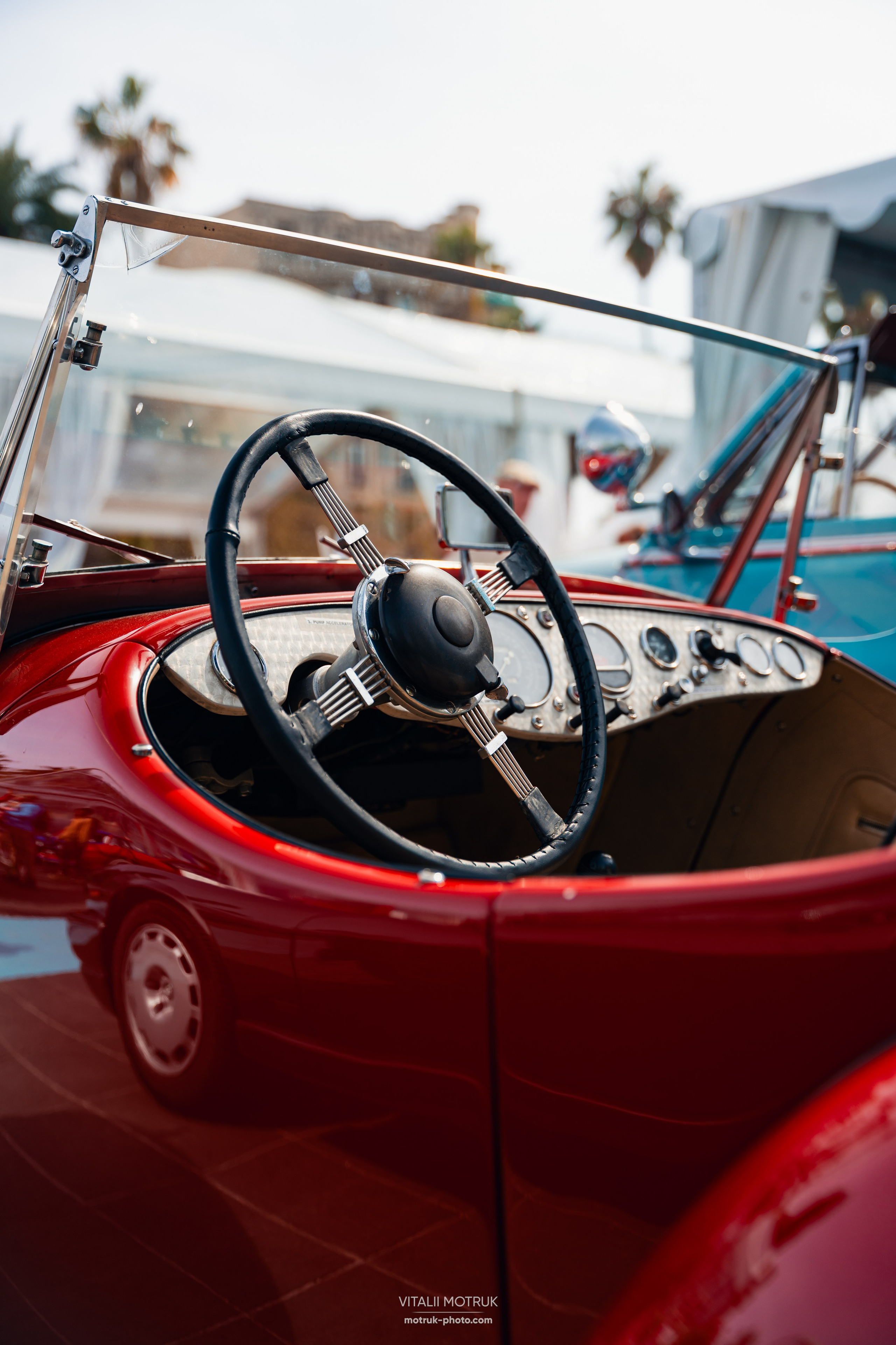 Legends de Nice. Photographe de voitures à Paris — Vitalii Motruk