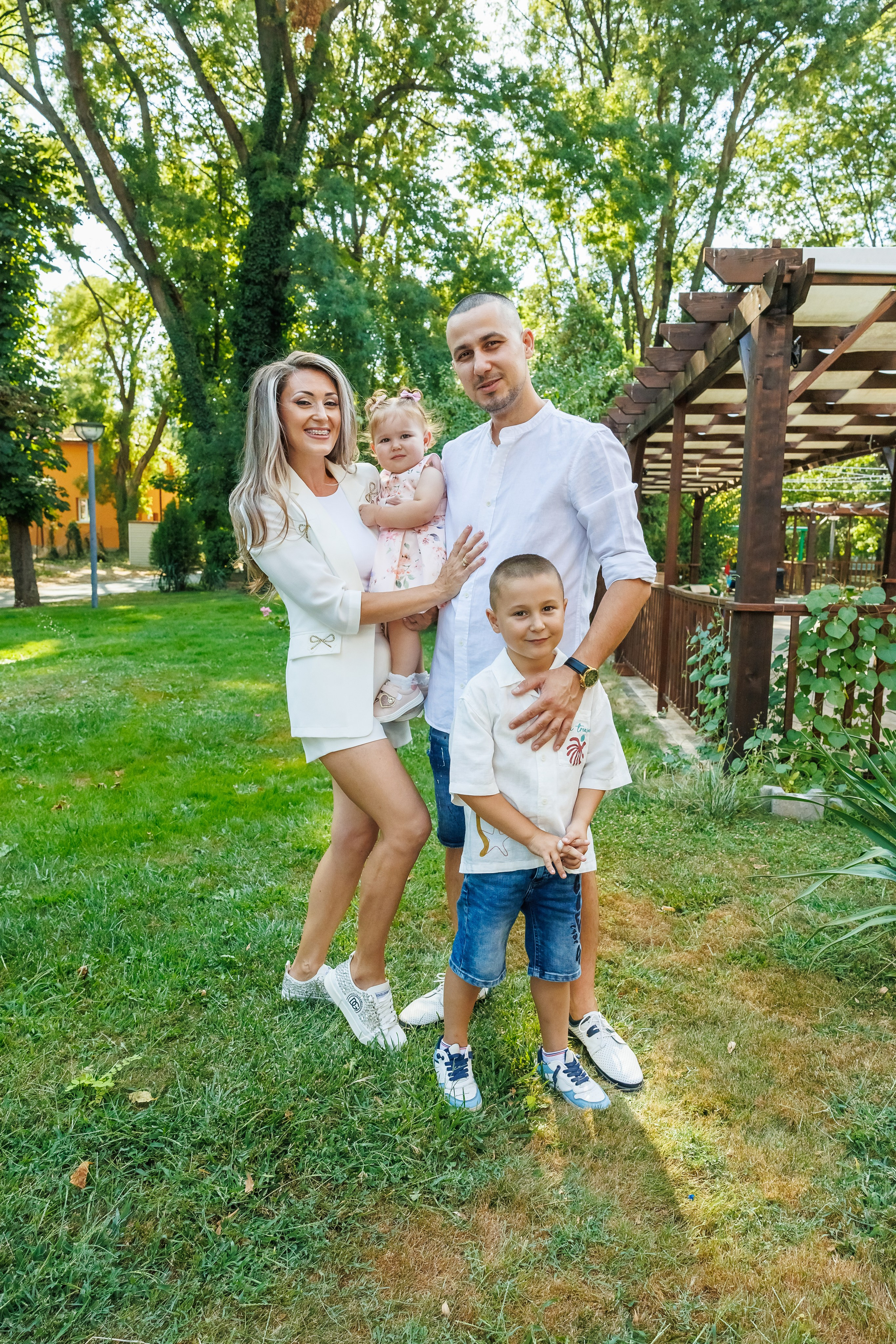 Честит 1 Рожден Ден. Фотограф Ирина Йотова