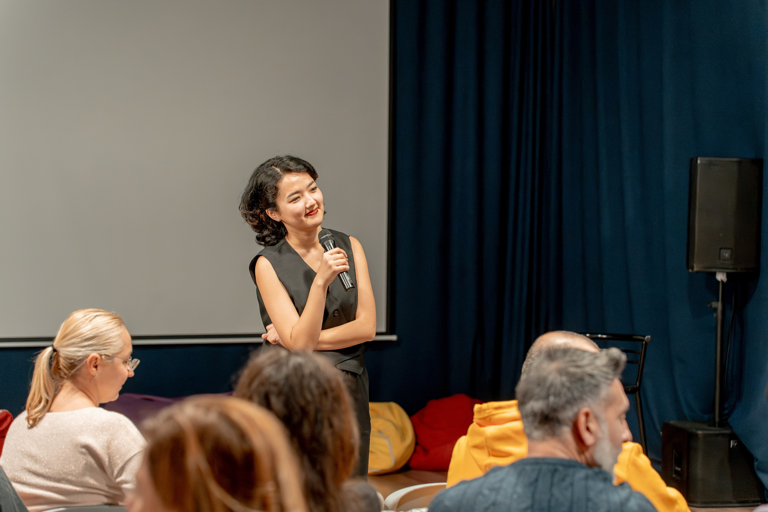 English stand up. Fotoqraf Vəli Məmmədov