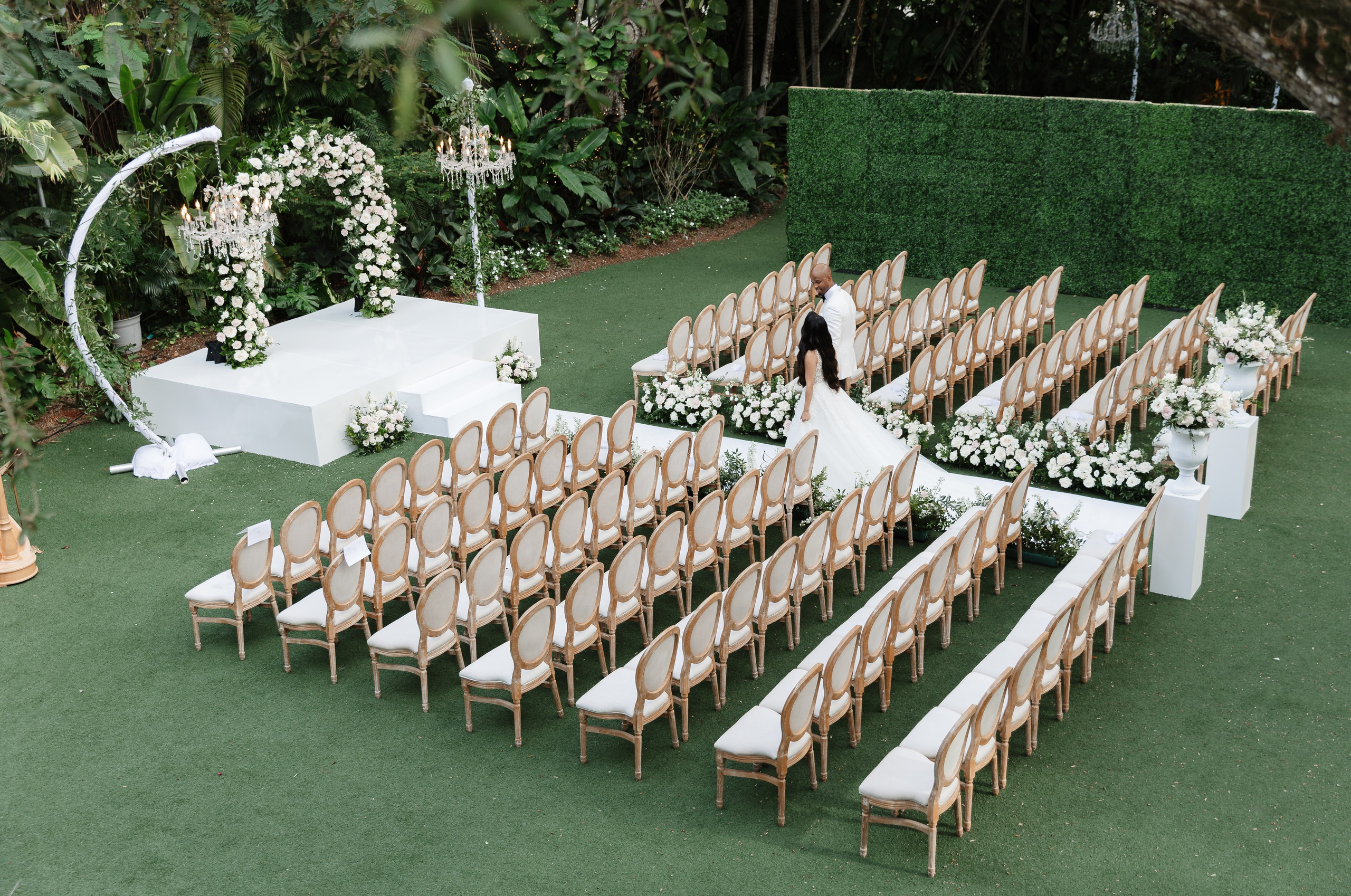 Classic Elegance Meets Modern Love | Martha & Julius at Villa Woodbine. YES I DO PRODUCTION — Wedding photography&videography