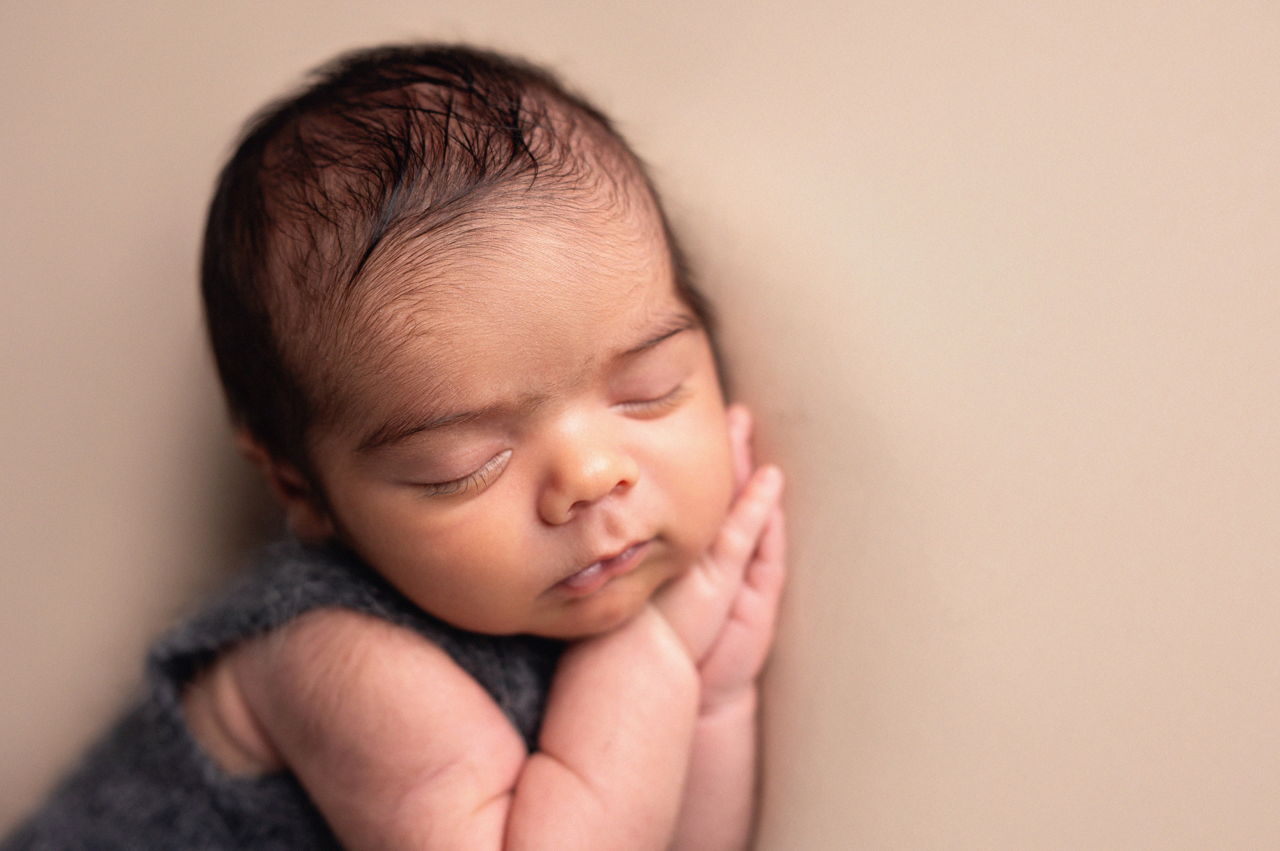 Victor 3 weeks. In-home newborn photography Raleigh & area Katya Kulikova