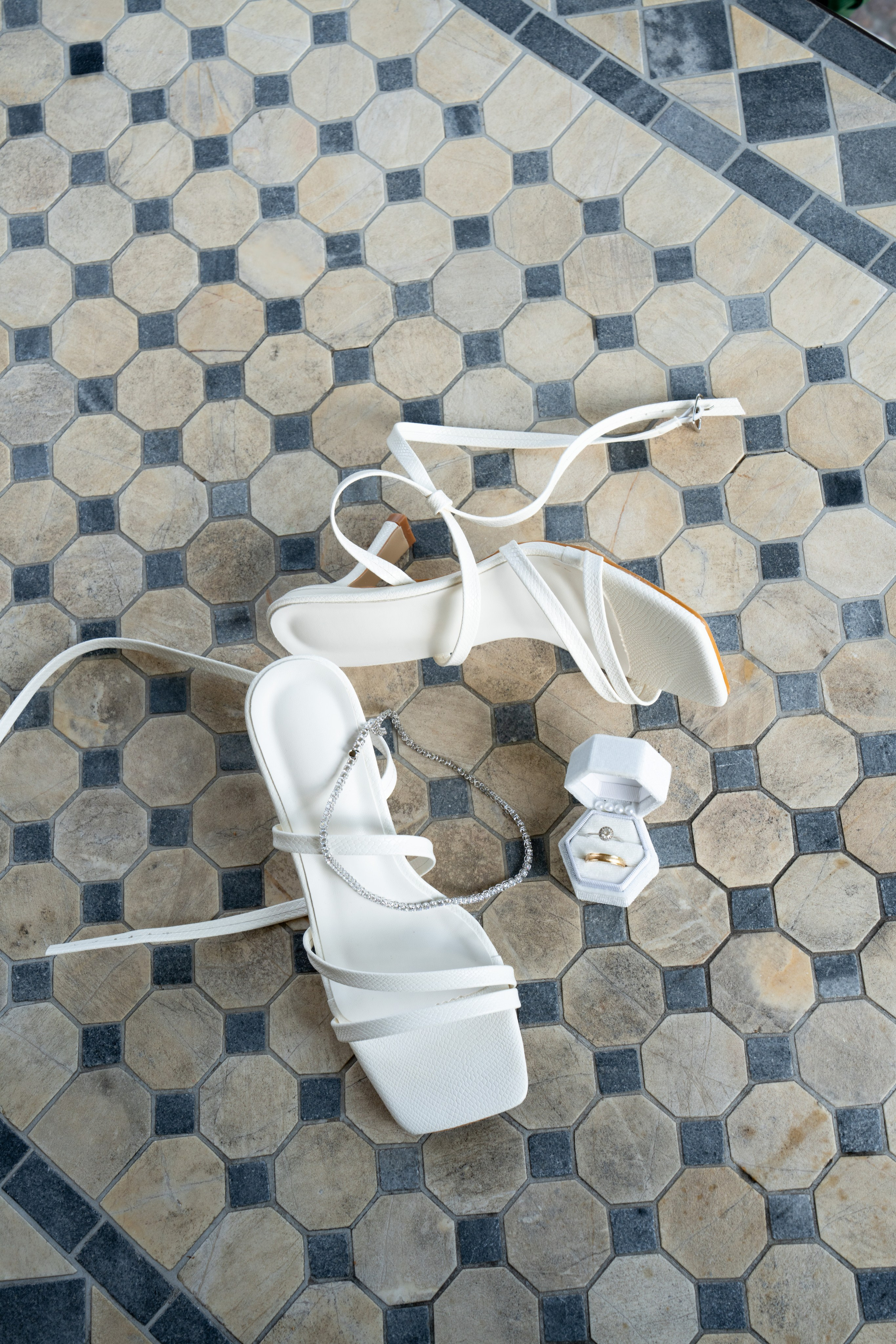 Laura & Razvan. Studio Timis