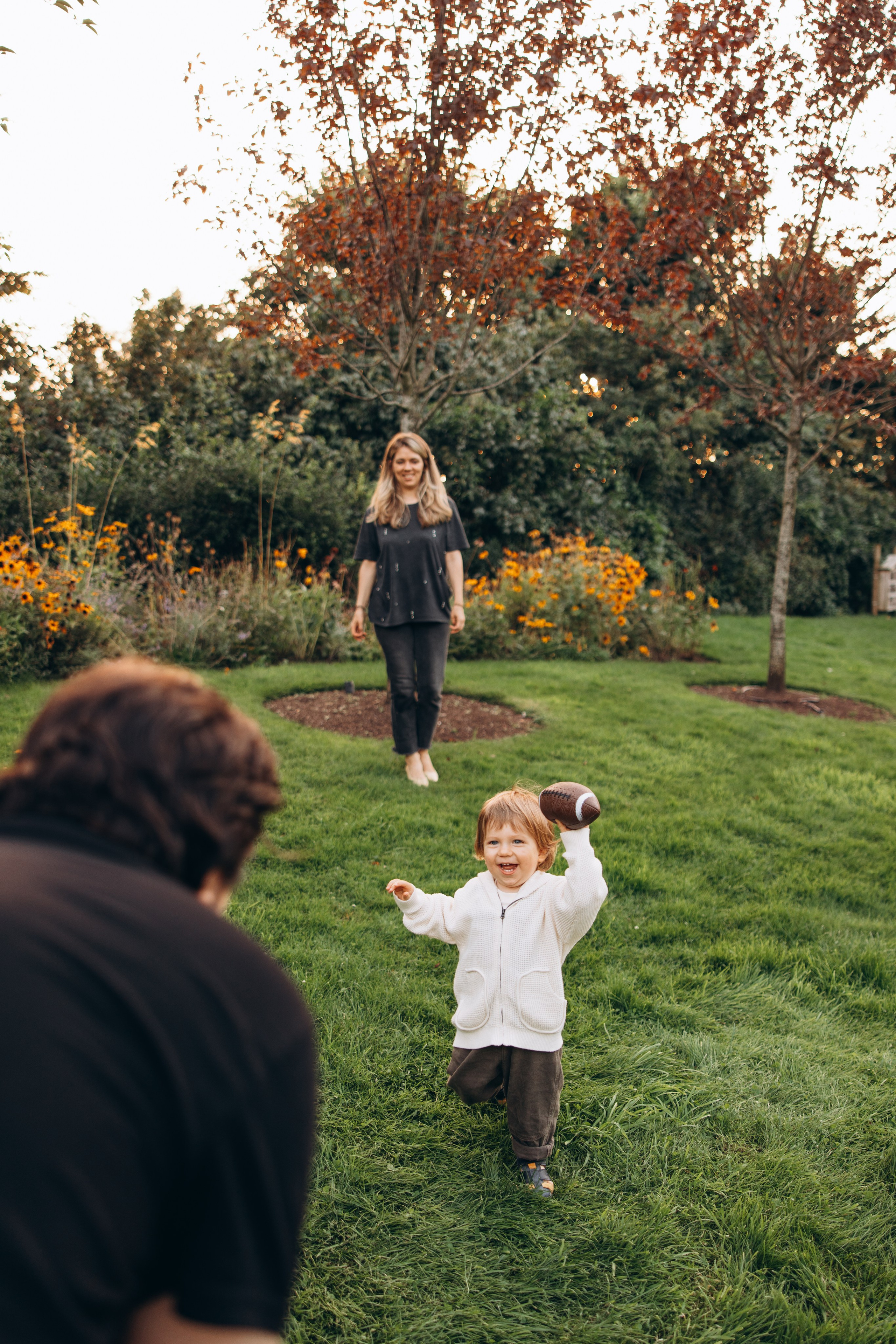 Maksim with parents (Queen Elizabeth Olympic park). Anastasia Klink, Photographer in London