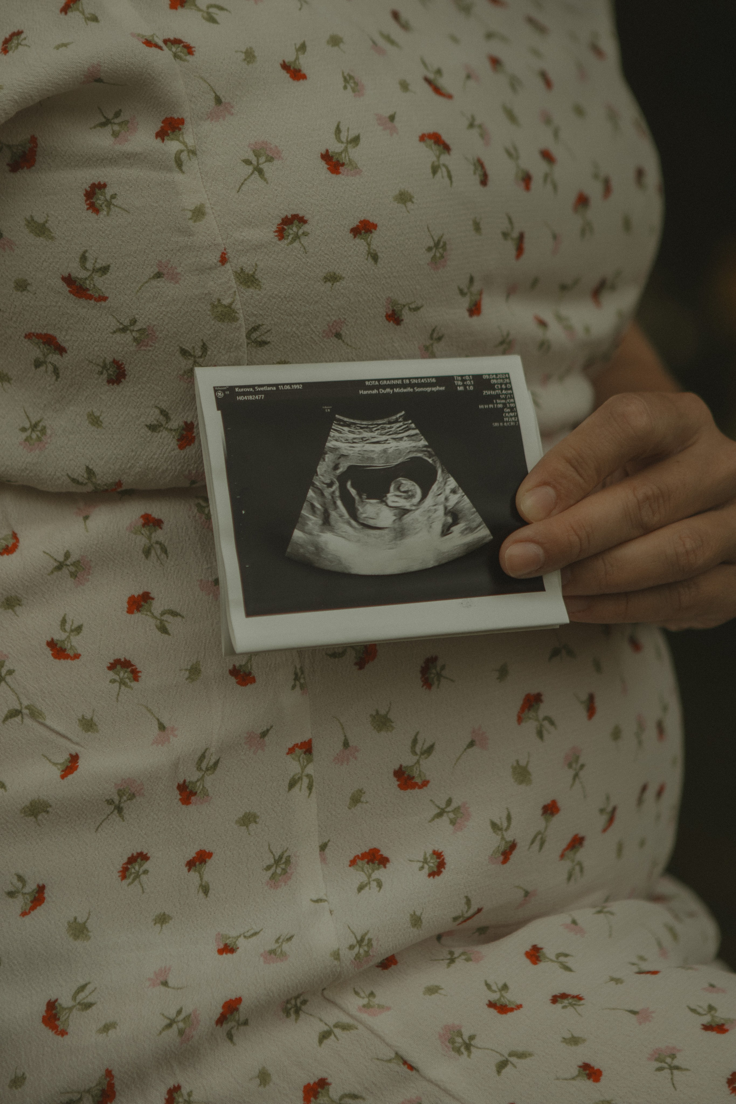 Expecting Pregnancy. Photographer Margarita Antonova in Naas, Co Kildare