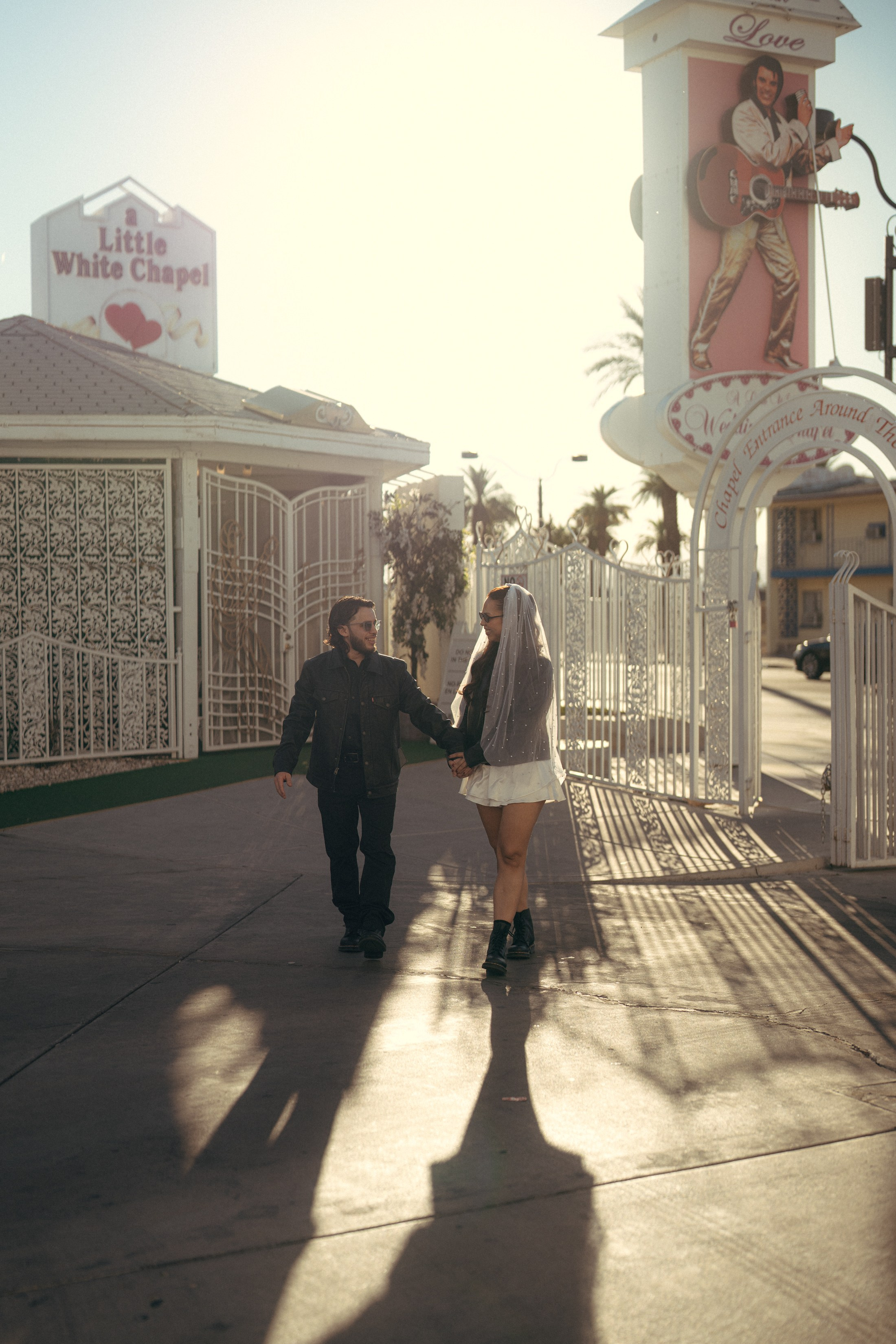 Silvia&Italo. Wedding & elopement photographer Viktoriya Kravtsov. Las Vegas