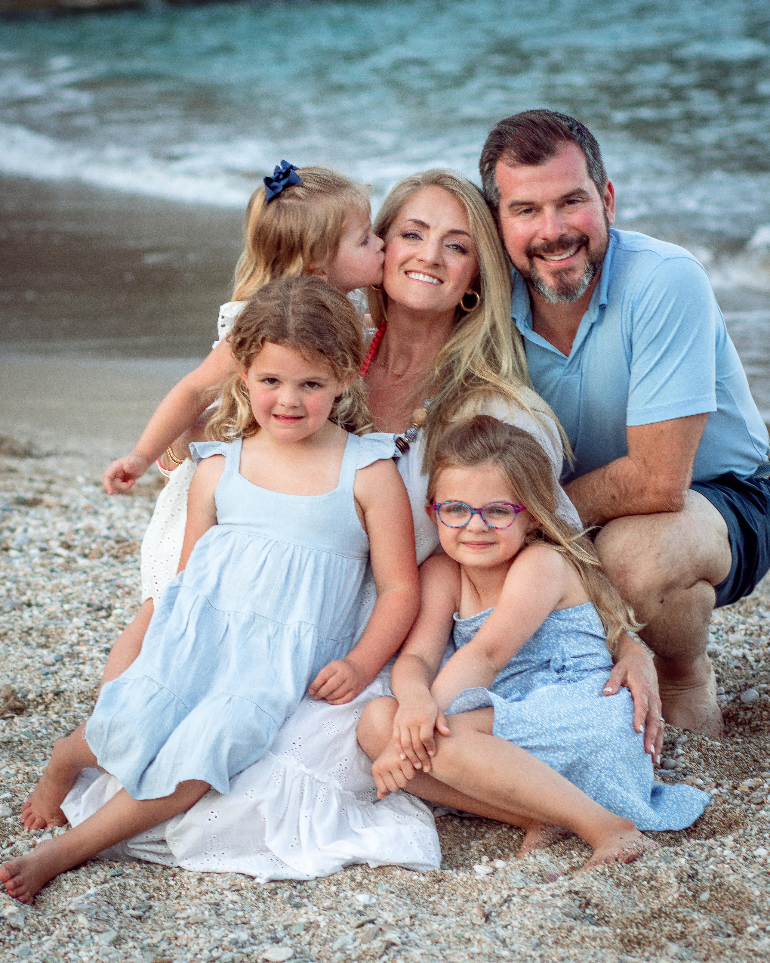 Kea Island. Family Photographer in Greece