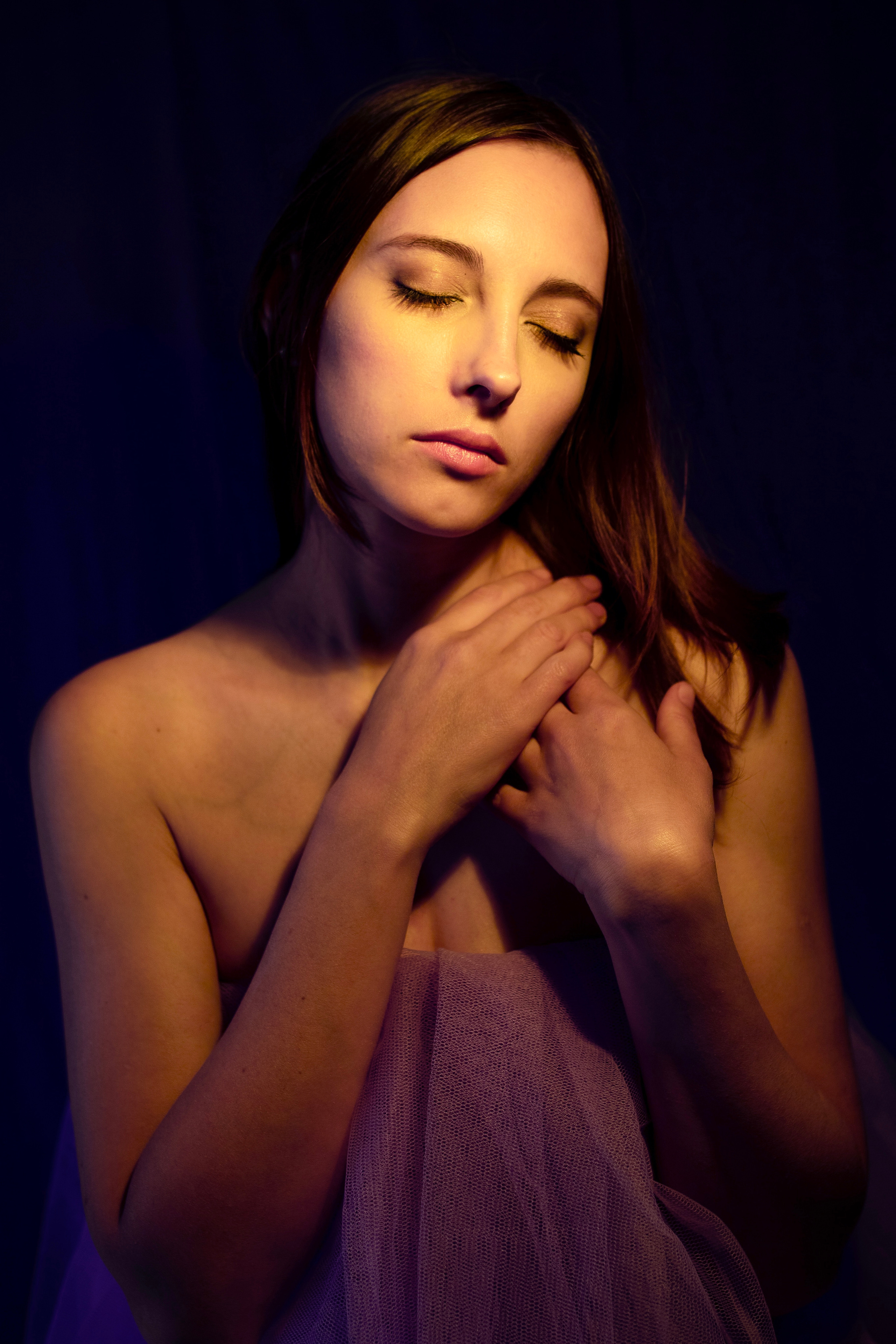 Studio Art Portraits. Family Photographer in Greece