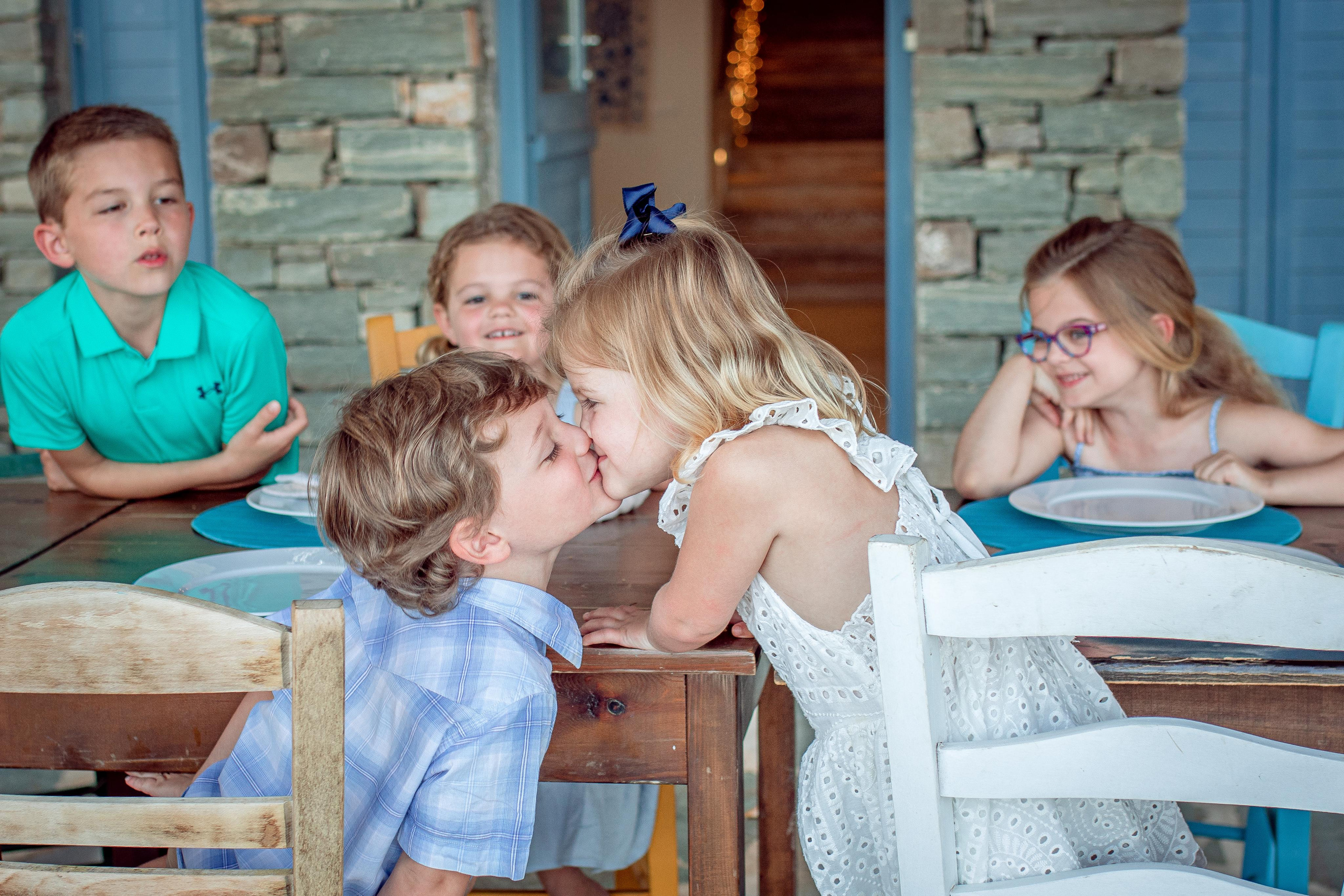 Kea Island. Family Photographer in Greece