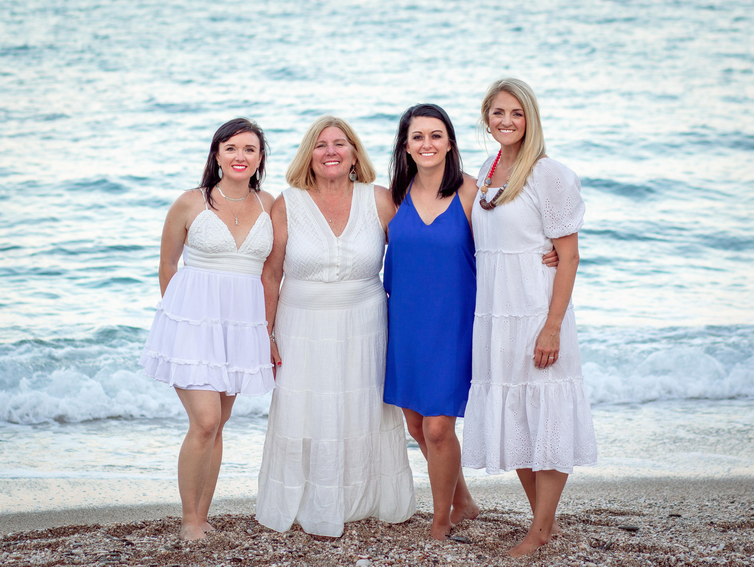 Kea Island. Family Photographer in Greece