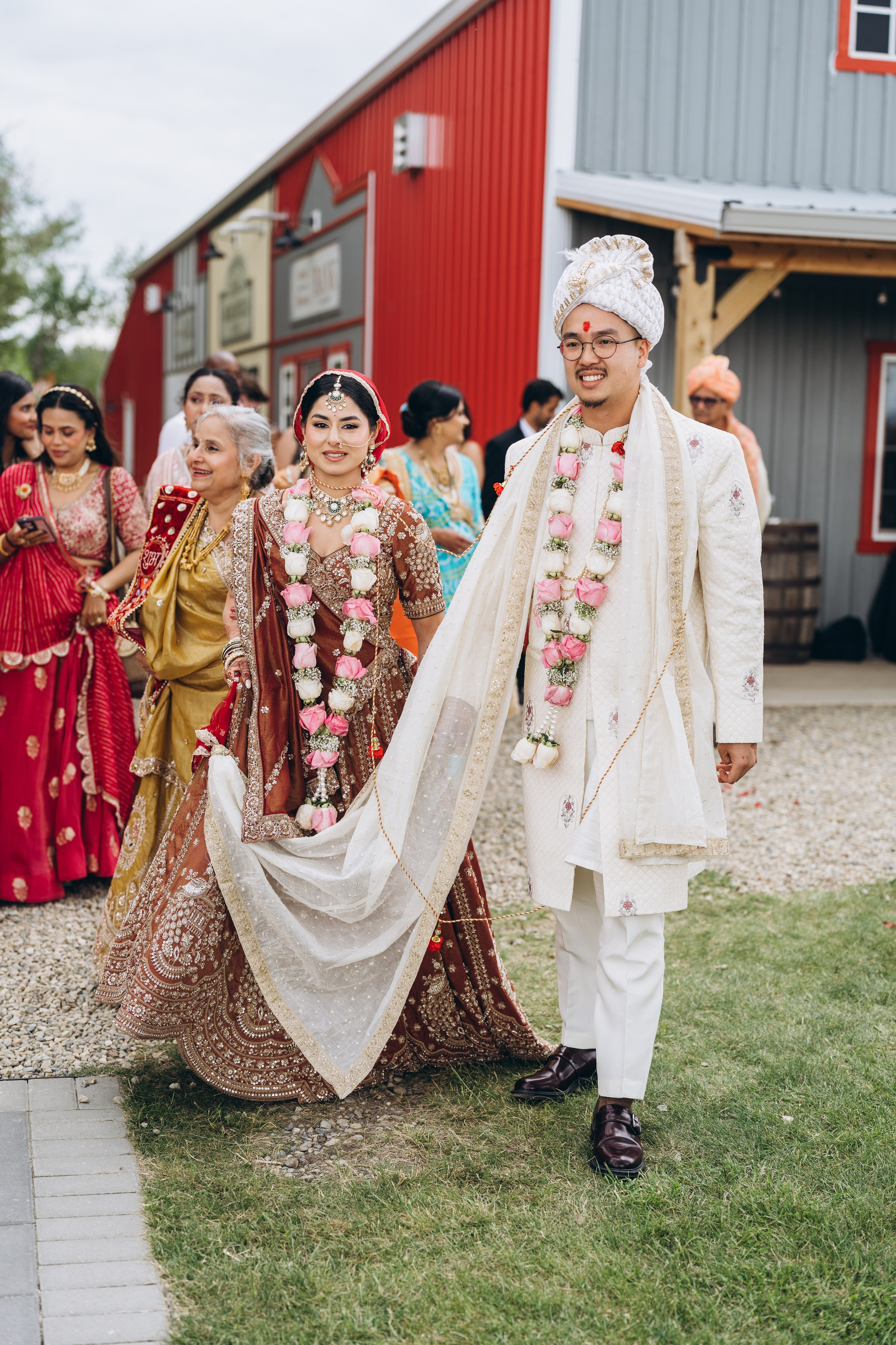 Jackie & Bindi. Calgary Wedding & Lifestyle Photographer — Yevhen Polishchuk