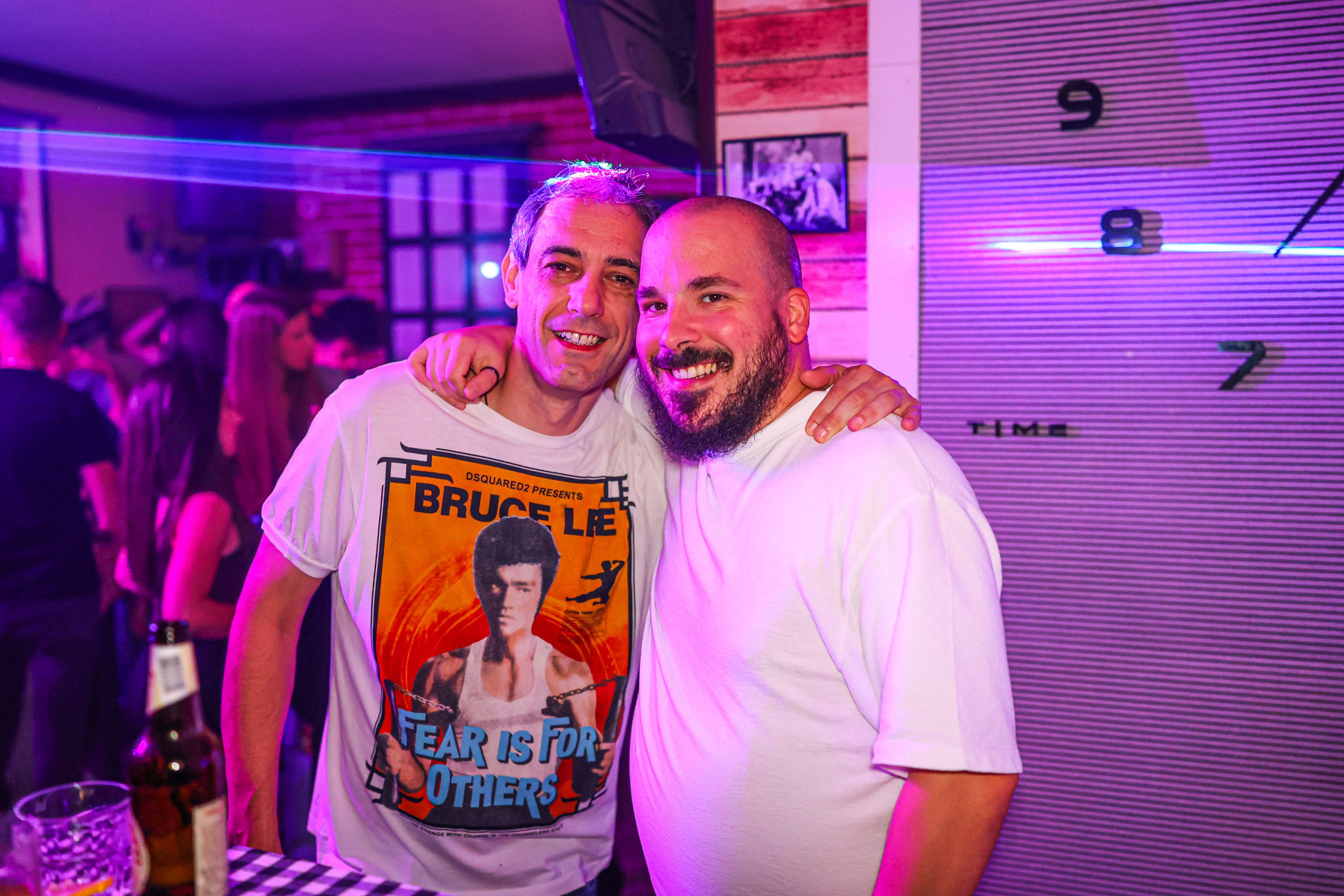 Zurke 90tih — Kafana Gradska Biblioteka. Foto Simic Jagodina