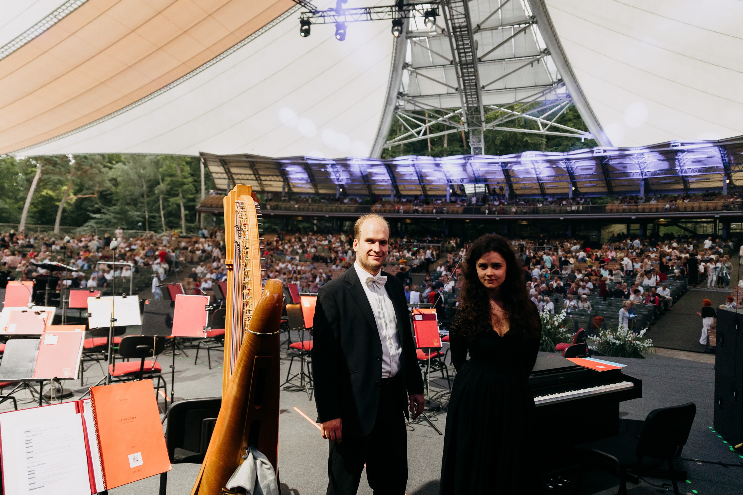 Opera Leśna Koncert. Fotograf Ślubny Warszawa - Sesje Biznesowe Rodzinne Eventy