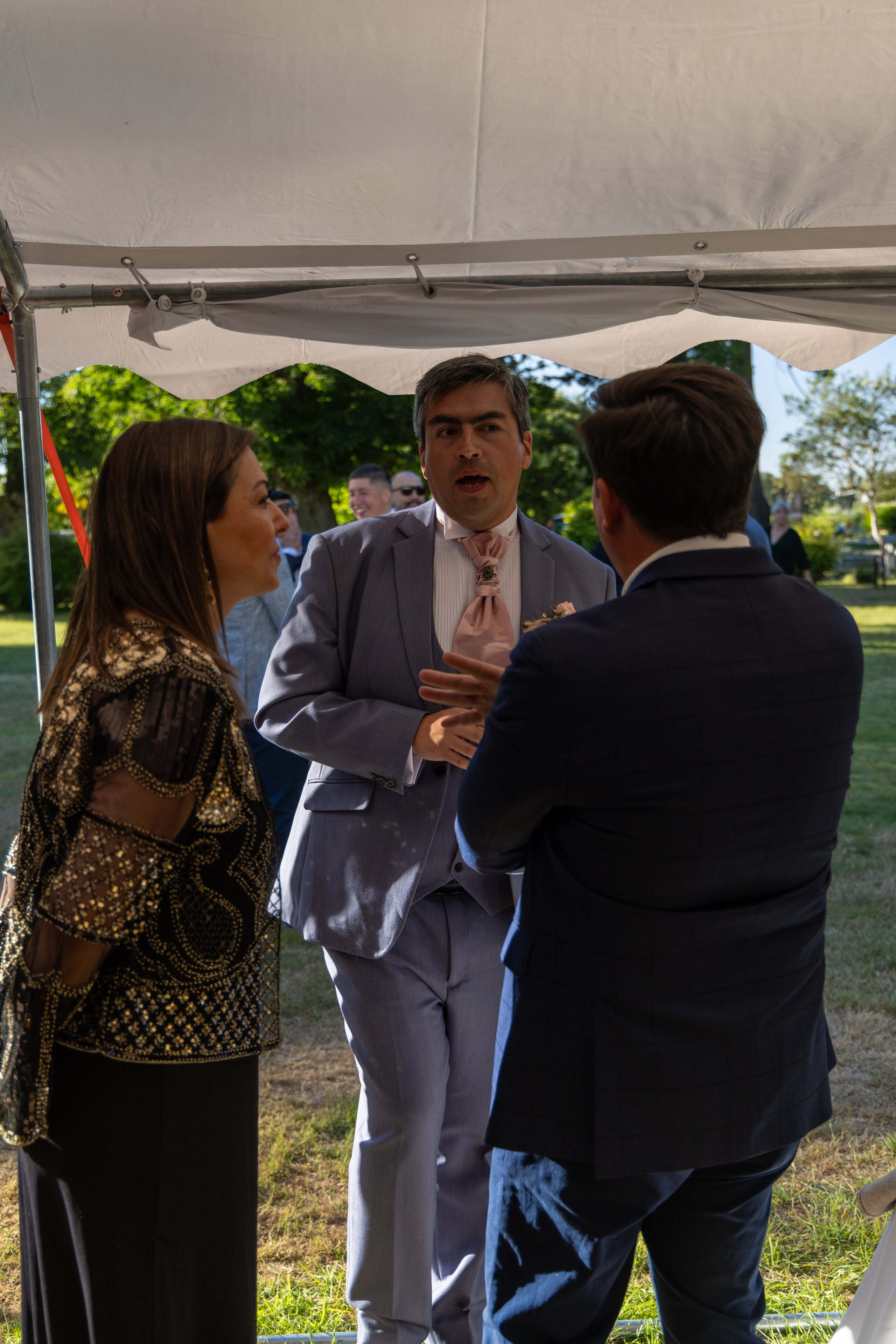 Katherin y Daniel. Dinka & Emilio - El arte de preservar lo que no se repite