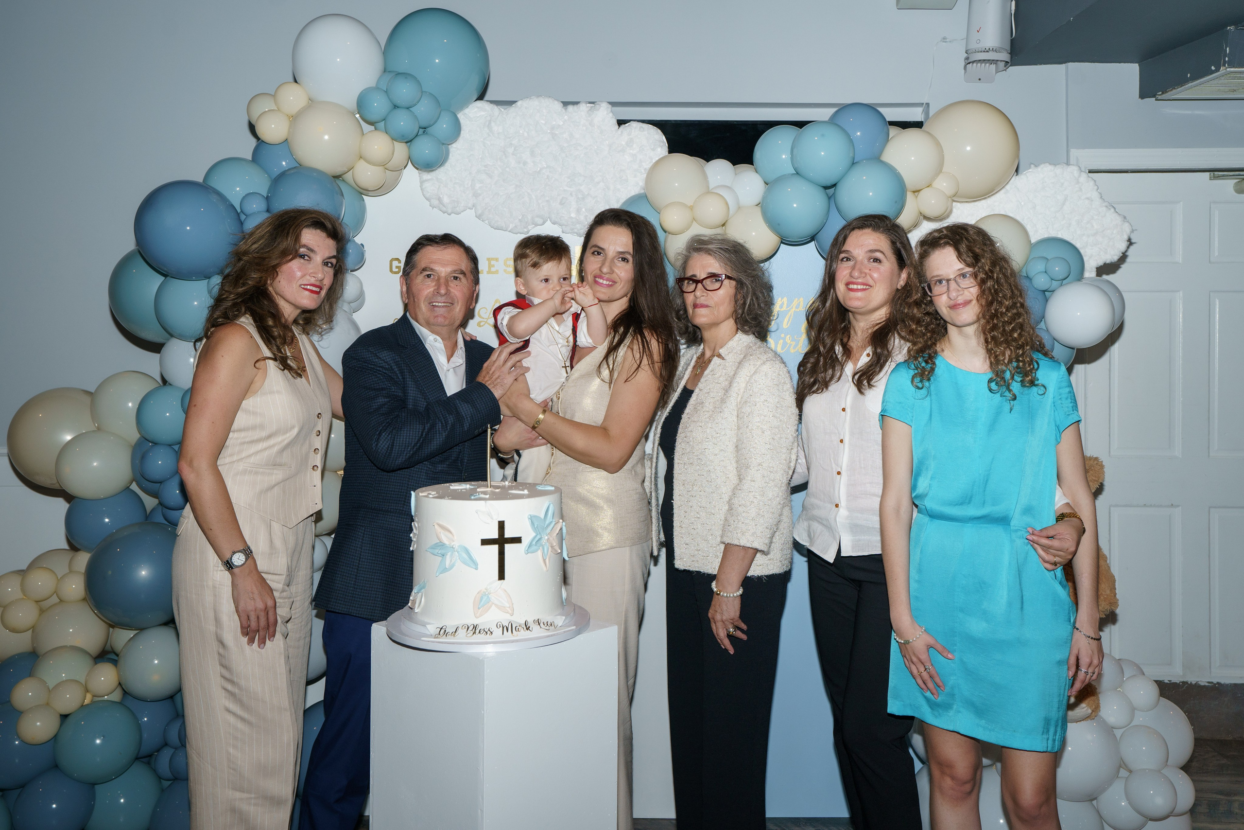 Baby shower. New York + travel photographer