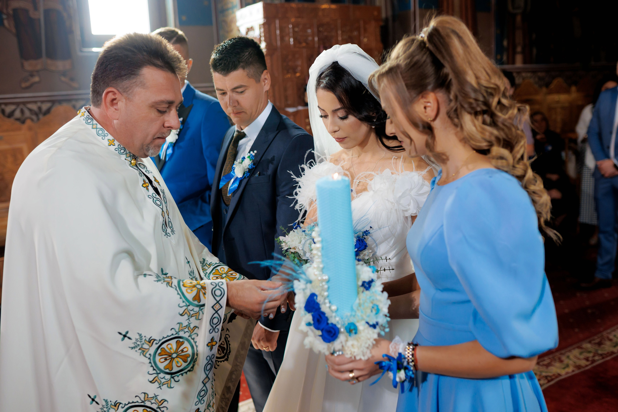 Loredana & Emilian – Ziua Nunții | Videografie - fotografie Botez Suceava, Iași, Botoșani. Servicii foto-video profesionale, pentru momente de neuitat