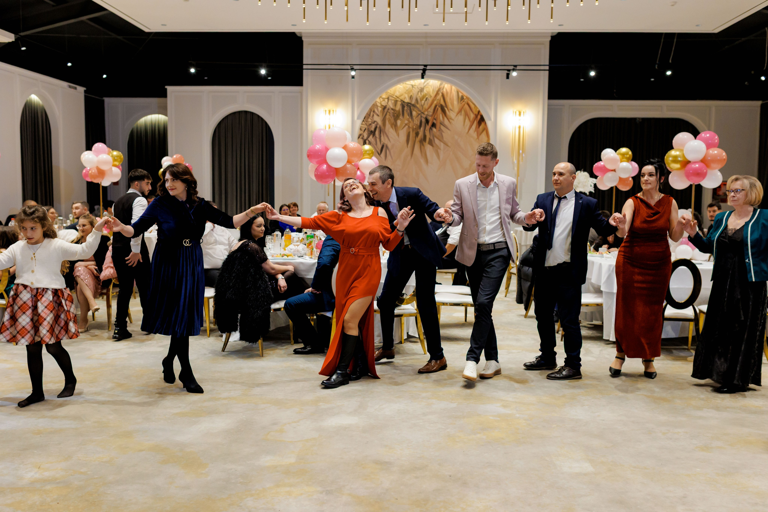 Povestea voastră, regizată de noi |Cristi Turculet Videograf Nuntă Suceava | wedding highlight. Servicii foto-video profesionale, pentru momente de neuitat