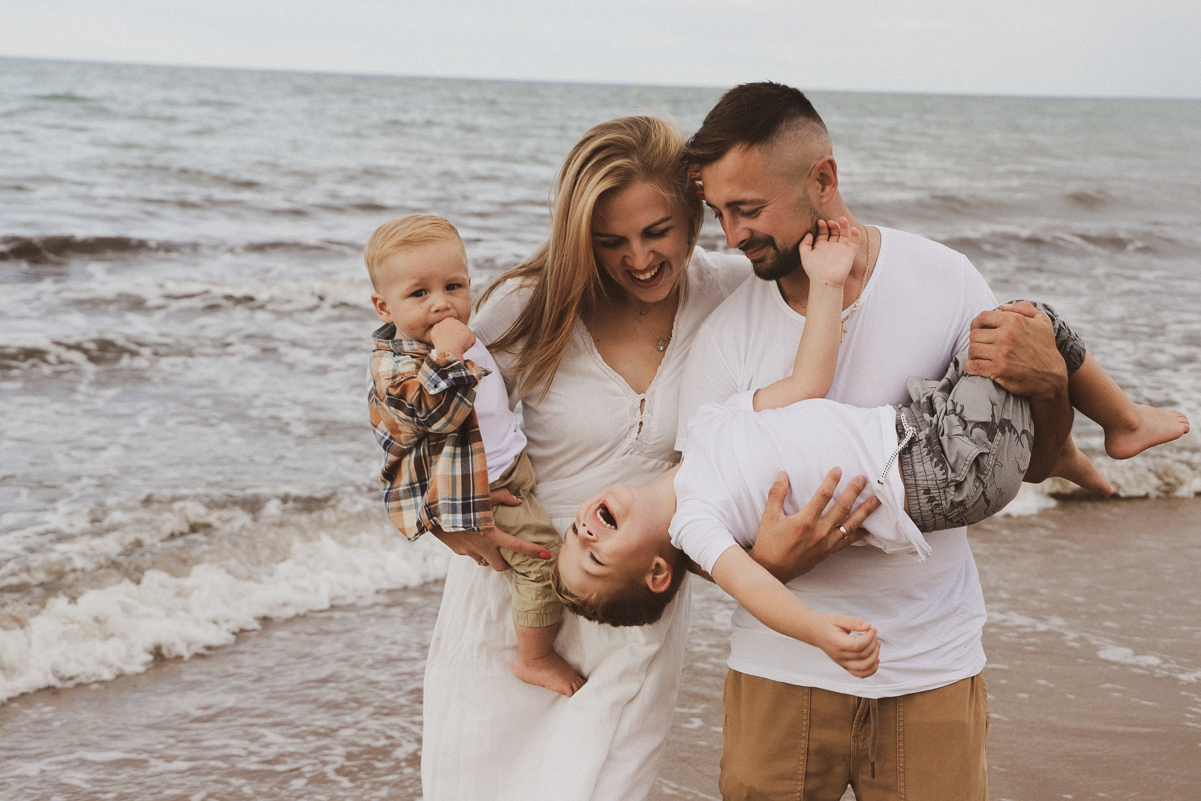 JULIIA. TETIANA UDOVYCHENKO PORTRAIT PHOTOGRAPHER