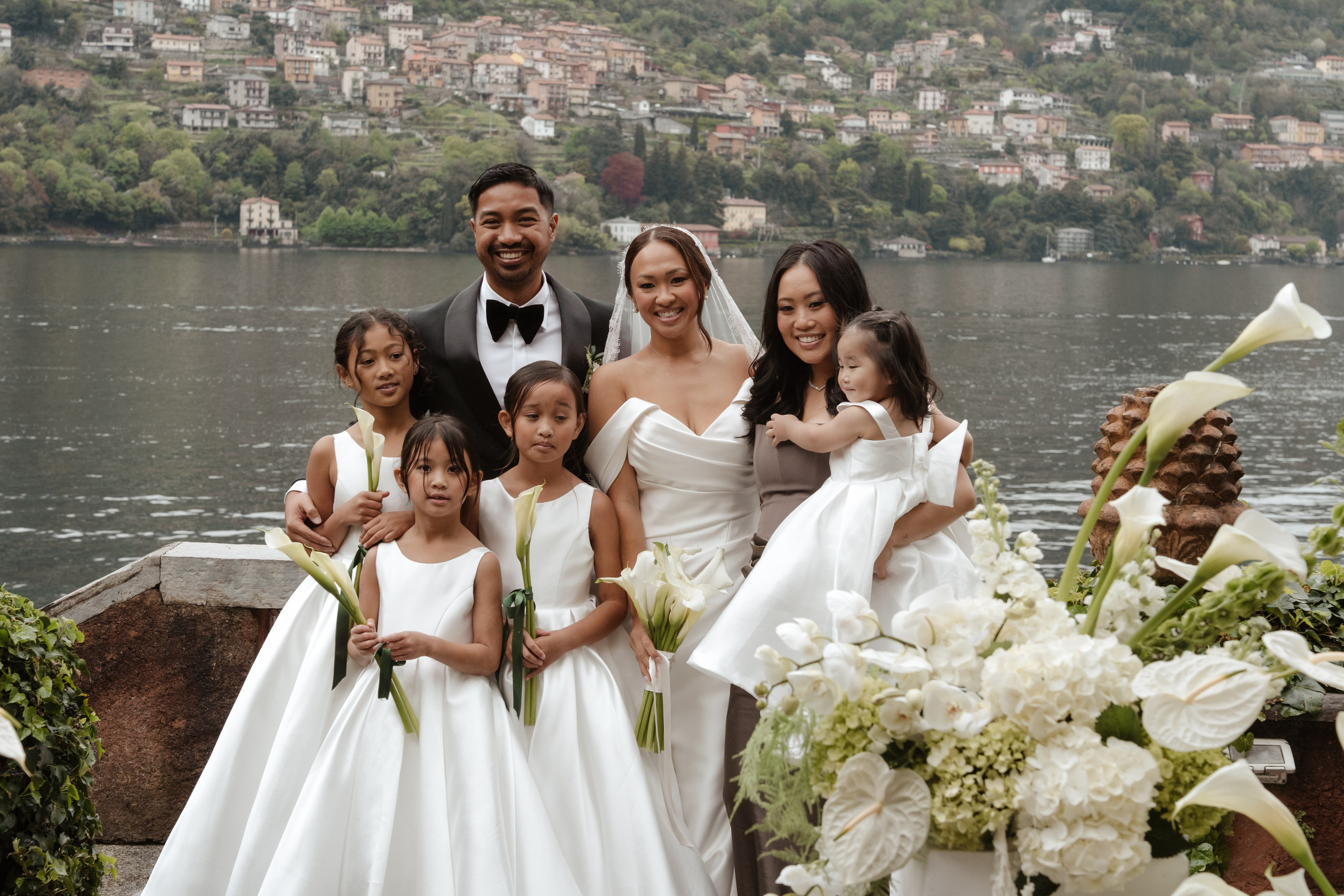BEATRICE AND RAFAELE_LAKE COMO_Villa Regina Teodolinda. PHOTOGRAPHER IN ITALY