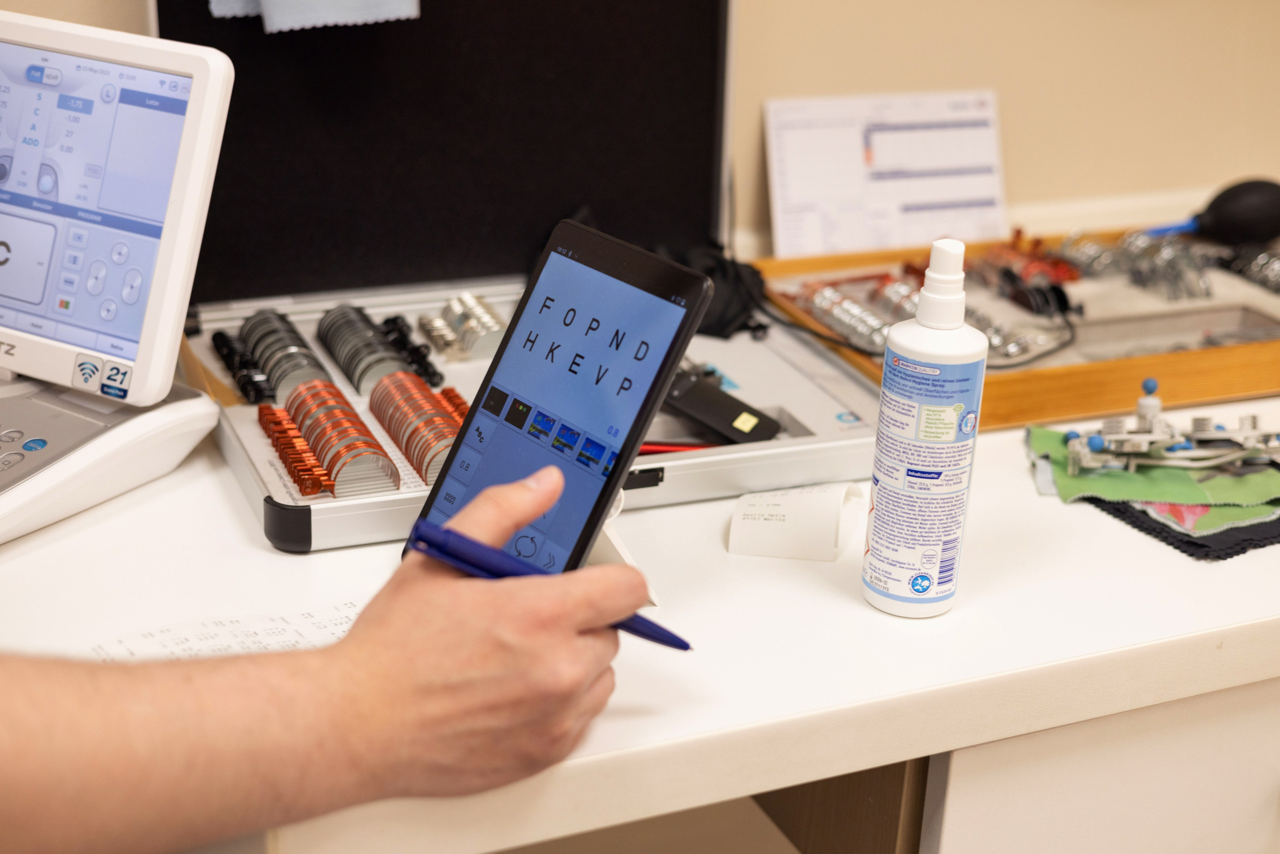 Optiker. Fotografin und Videografin im Raum Osnabrück und Emsland Alla