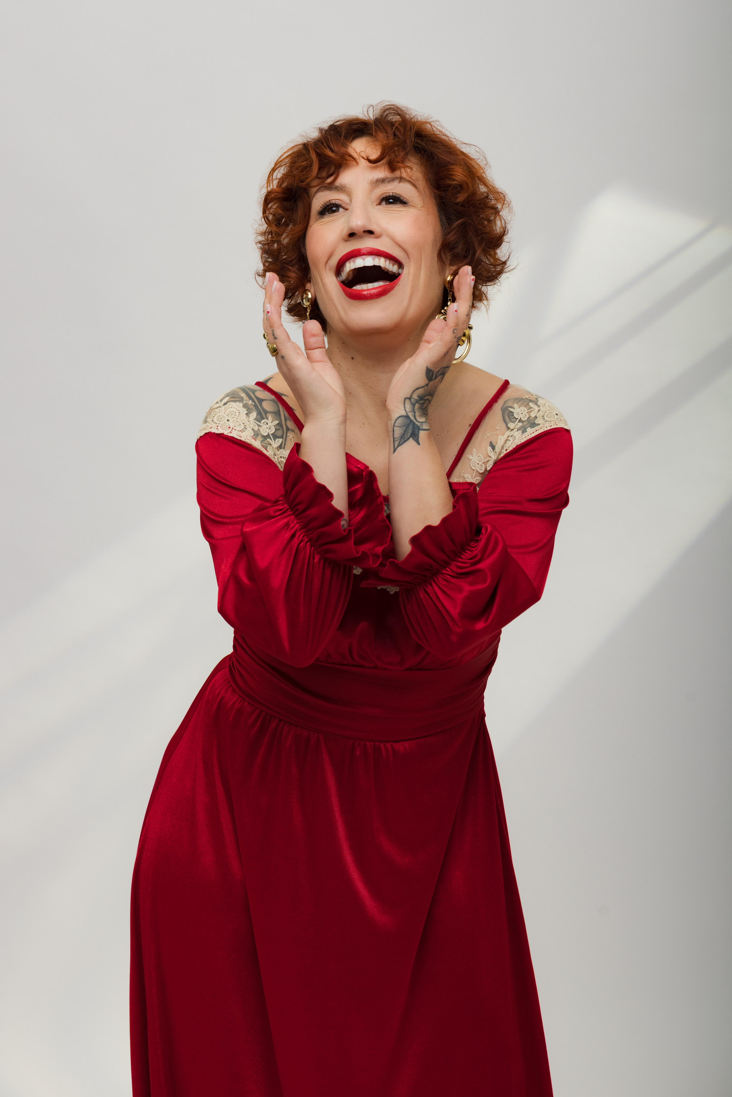 CORPORATE. ESTUDIO DOZE