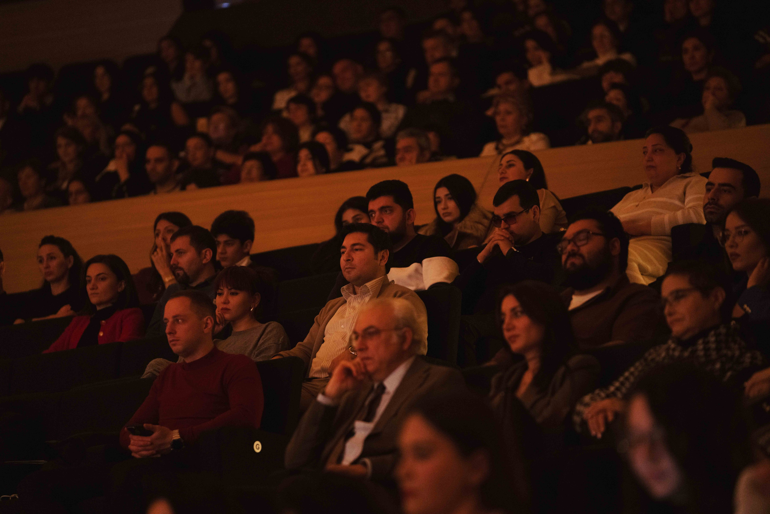 The Tchaikovsky Academic Grand Symphony Orchestra in Baku. Wedding&Event photographer Ismail Rzayev in Baku