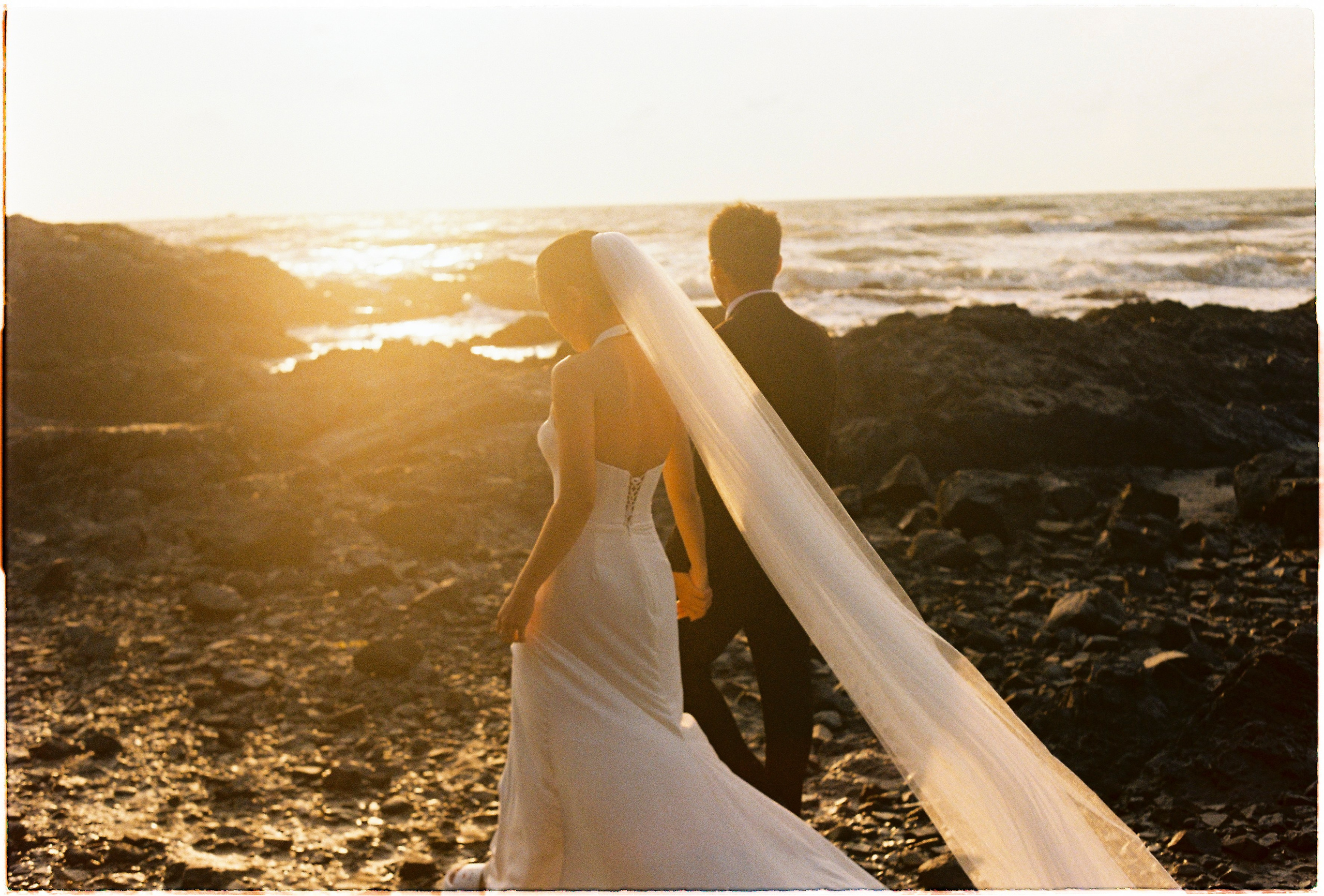 HIEU & KIEU_FILM 35MM. WEDDING PHOTOGRAPHER IN VIETNAM