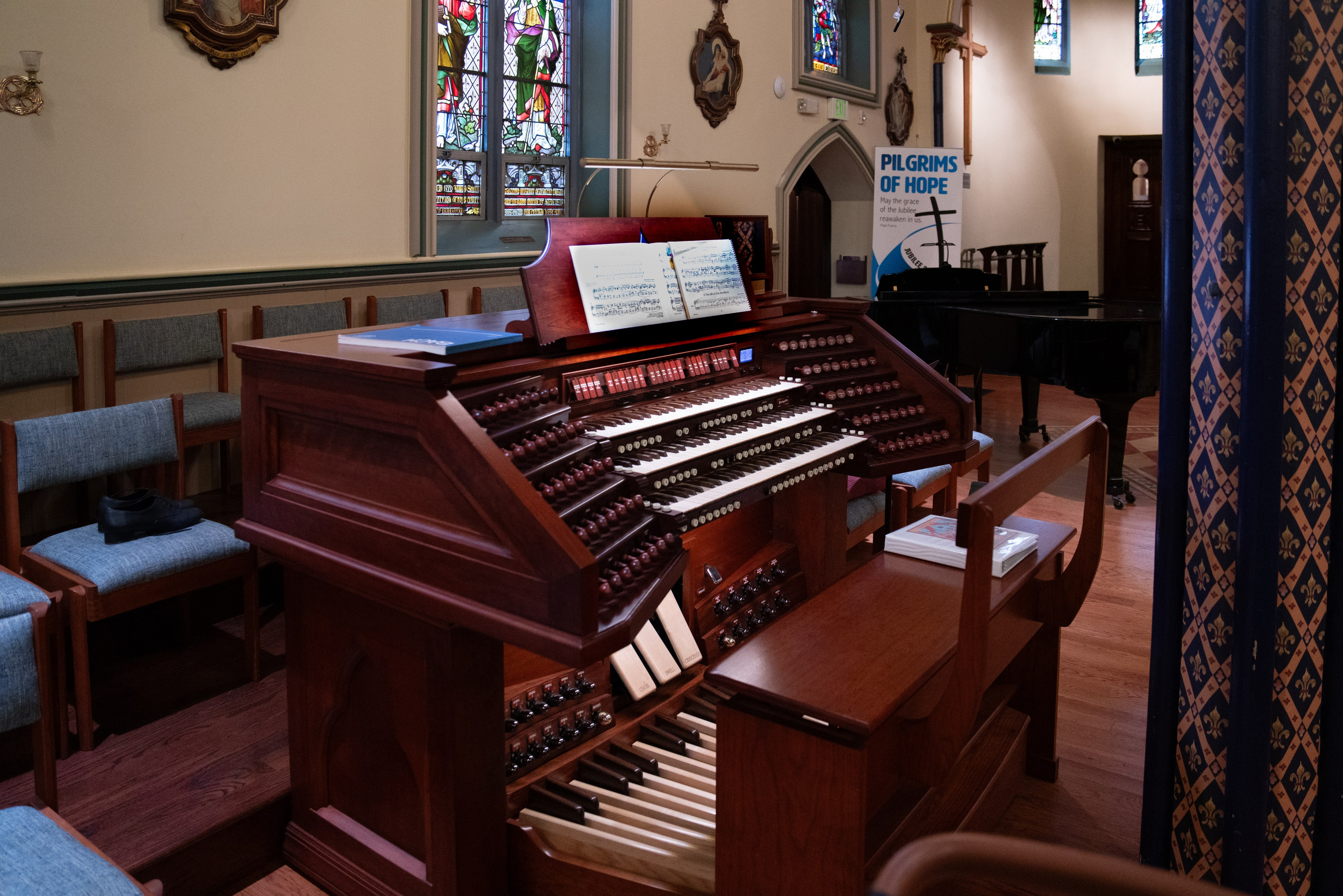 Catholic Wedding Ceremony. Family, lifestyle, and commercial photography in New York and New Jersey