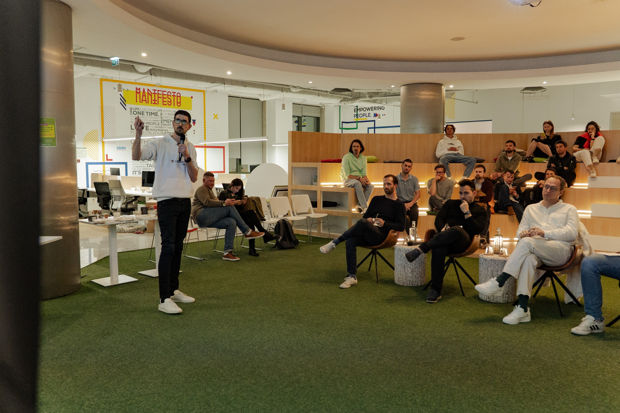 Idea Space: Pitch Day. Lisbon Event Photographer