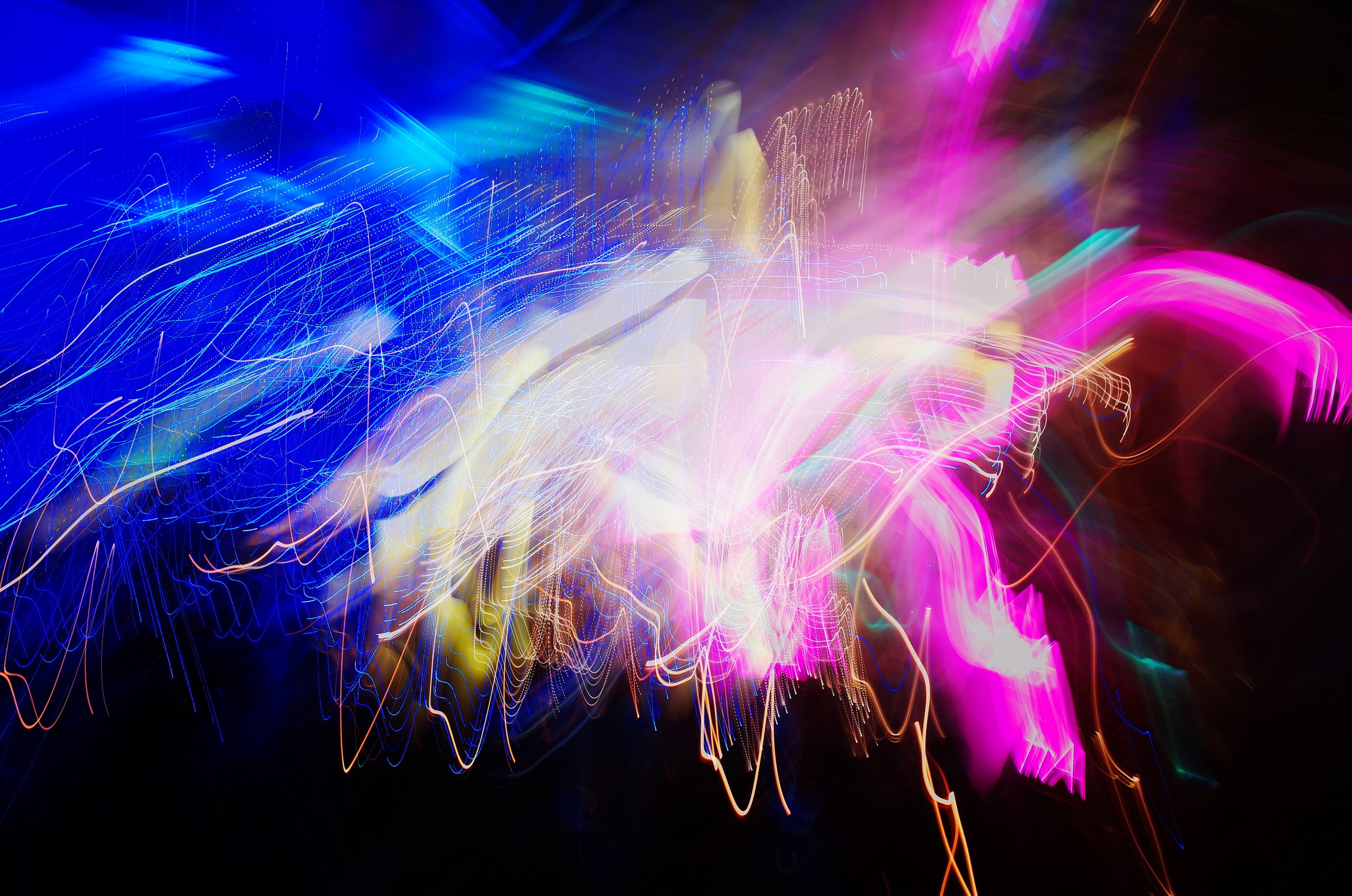 Catching music in the light. Victoria Dini. Art photography in London / Folkestone, UK