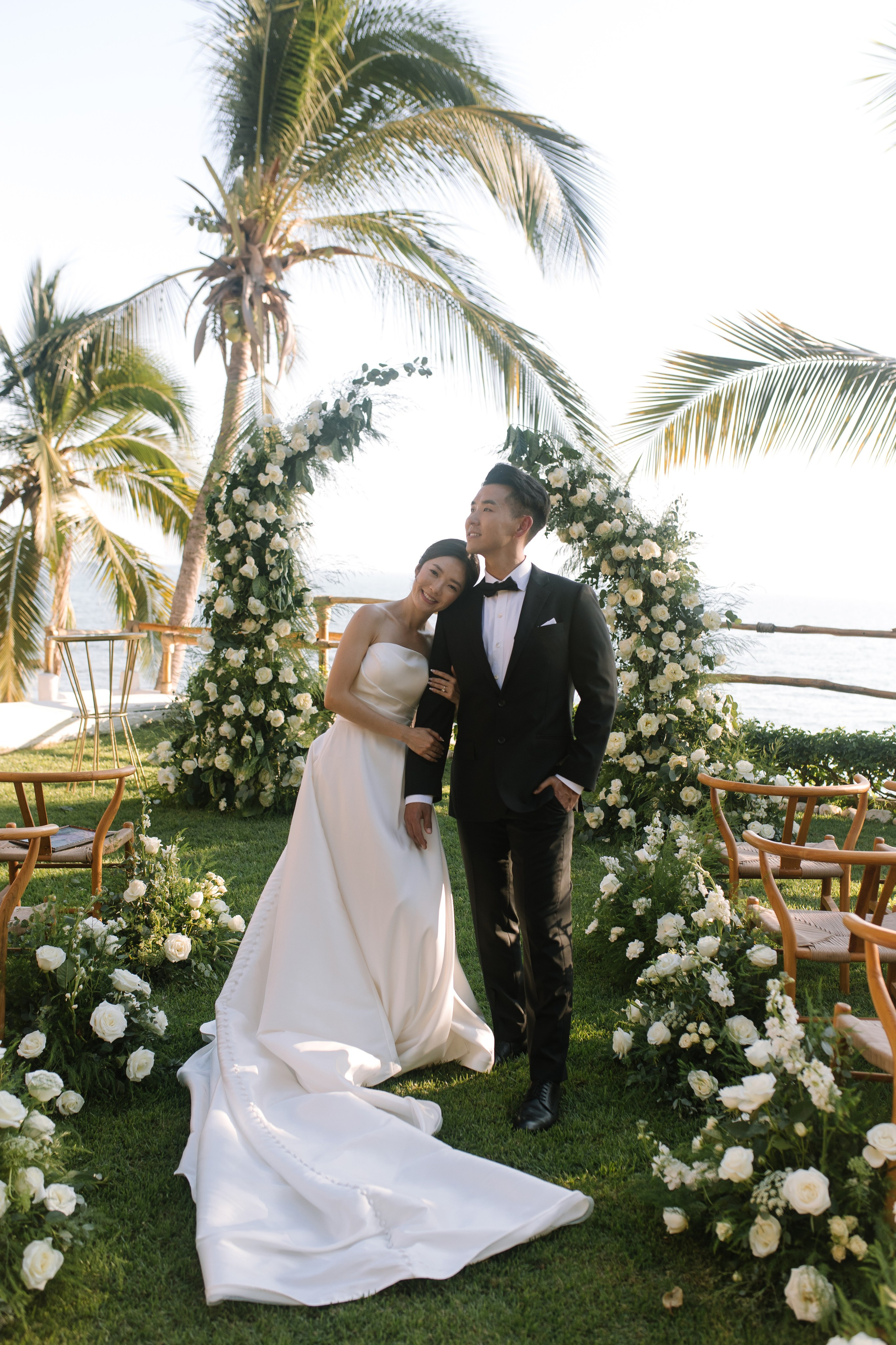 Martoca Beach Garden. Wedding photographer Mexico Sayulita Puerto Vallarta Punta Mita Cabo