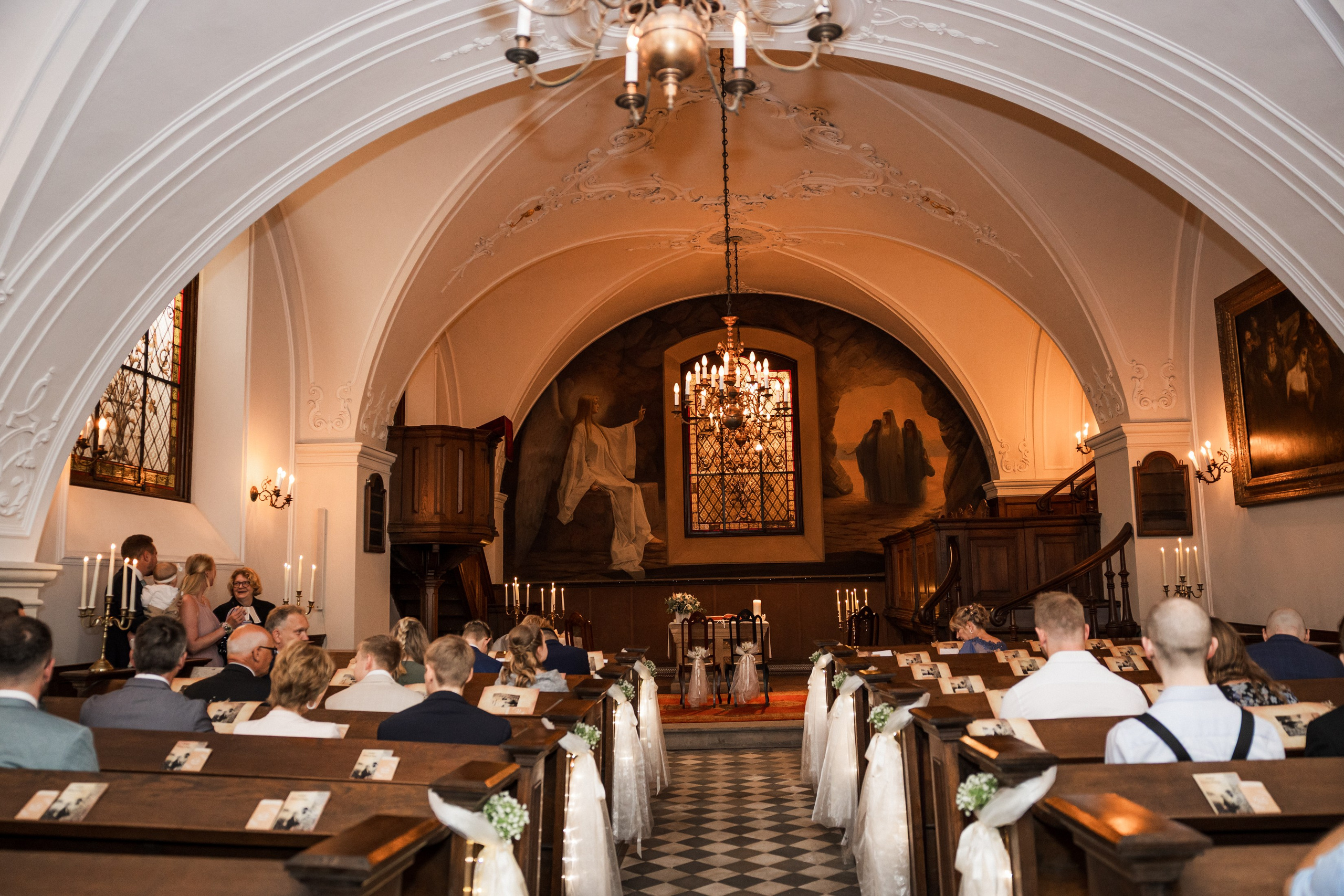 Hochzeit im Schloss Detmold – Kreatives Hochzeit Fotoshooting & Emotionale Hochzeitsreportagen!. Hochzeitsfotografin in Gütersloh | Authentische Hochzeitsreportagen | TK Photographie