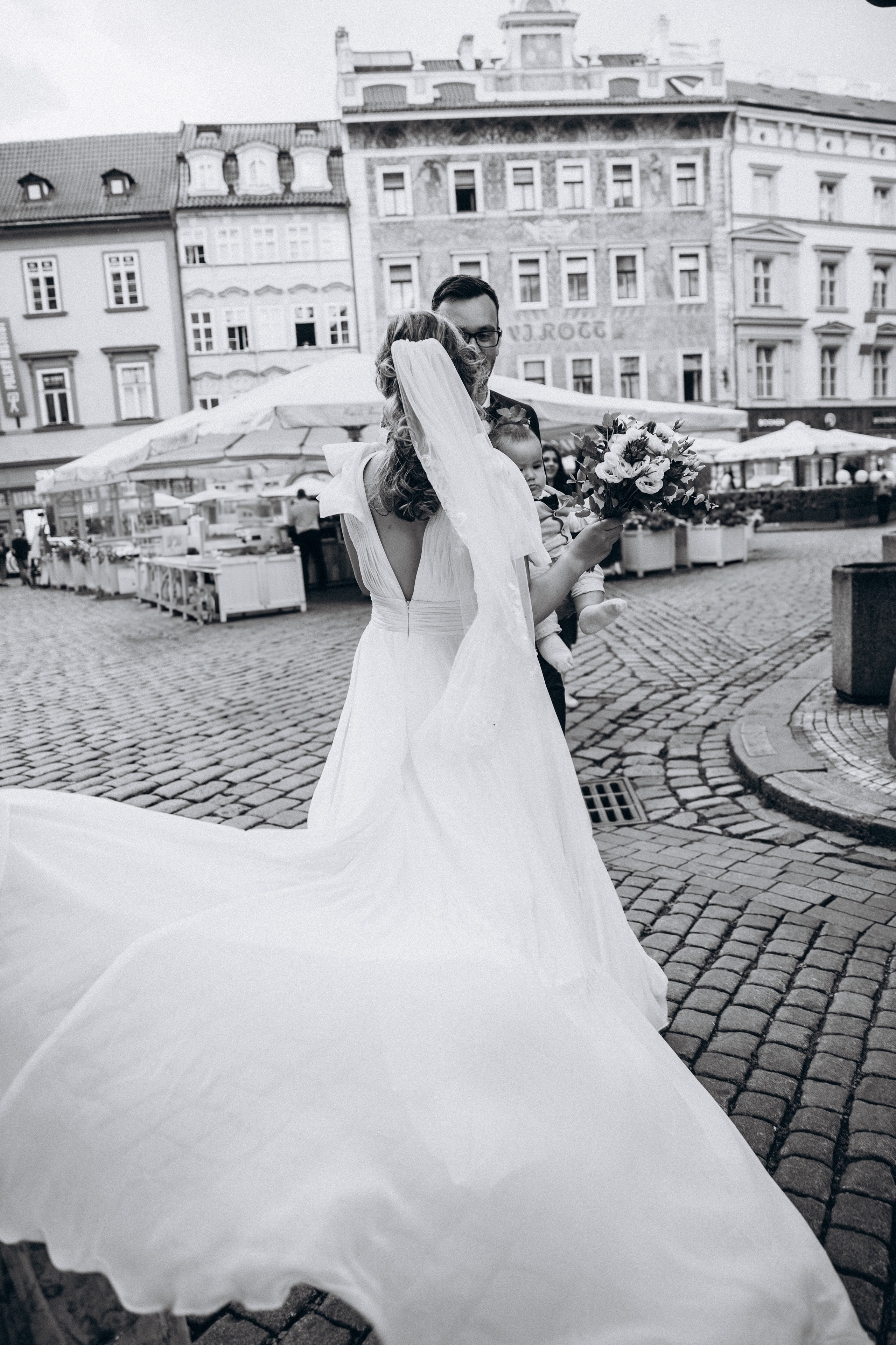 Estelle & Hynek. Family Photographer in Prague Nigina Fattakh