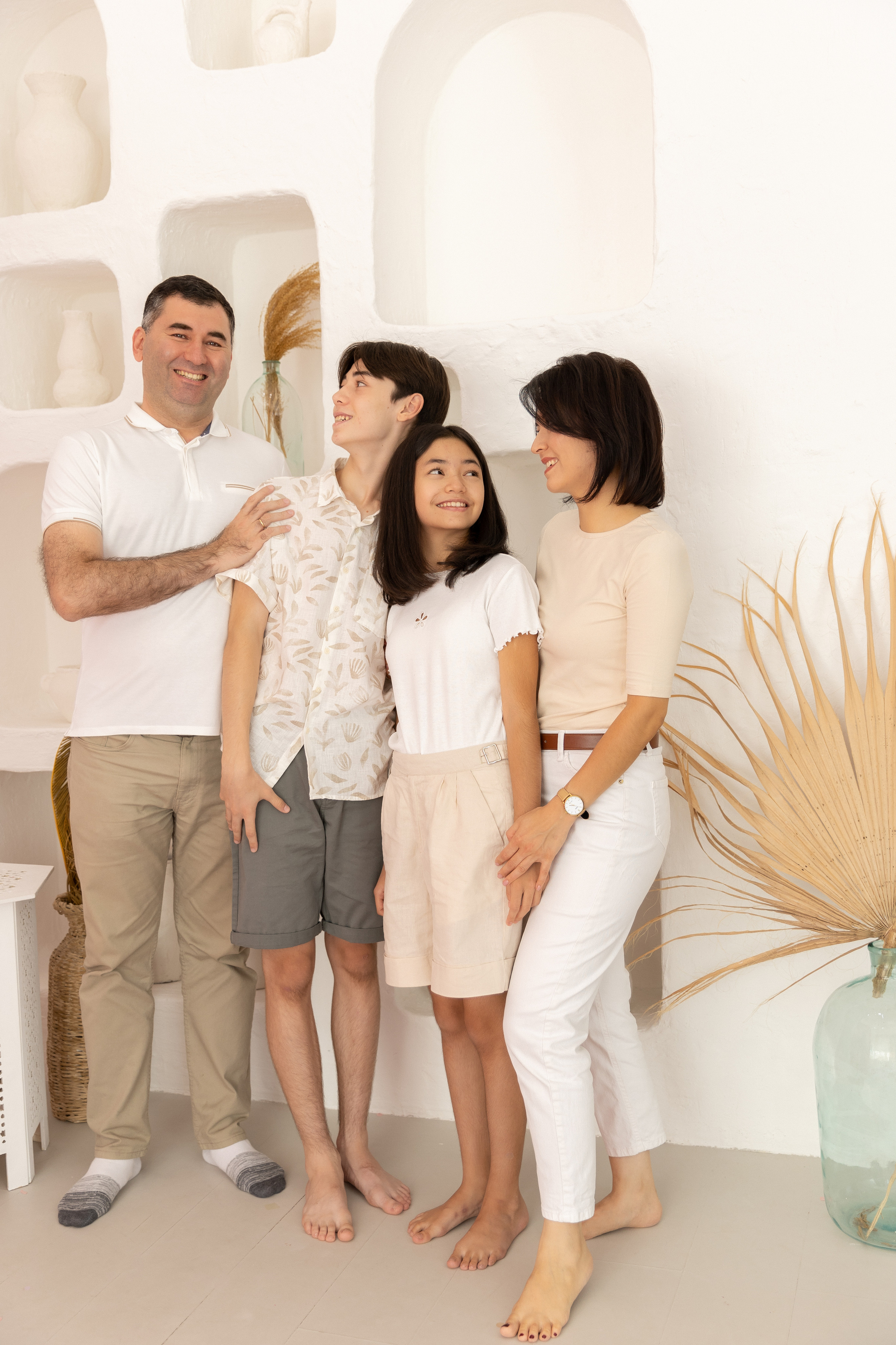 Nargiza& Jakhongir. Family Photographer in Prague Nigina Fattakh