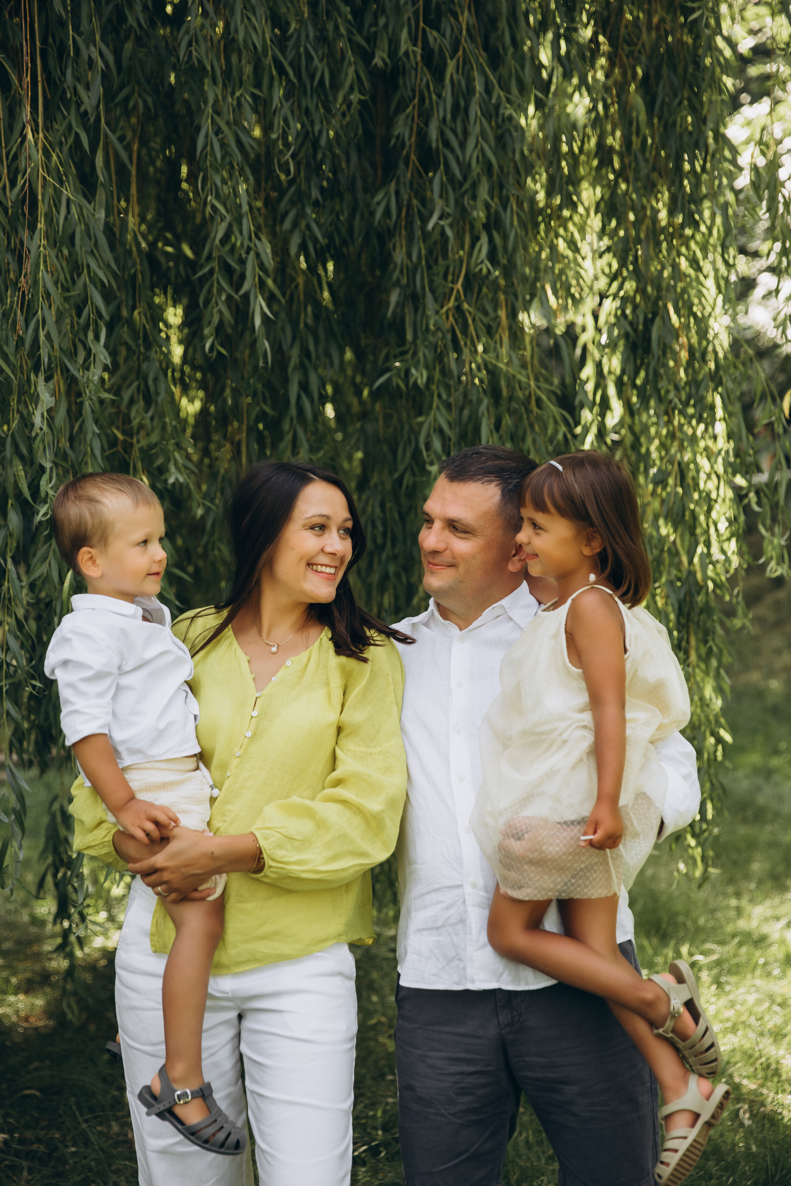 Summer Shooting. Family Photographer in Prague Nigina Fattakh