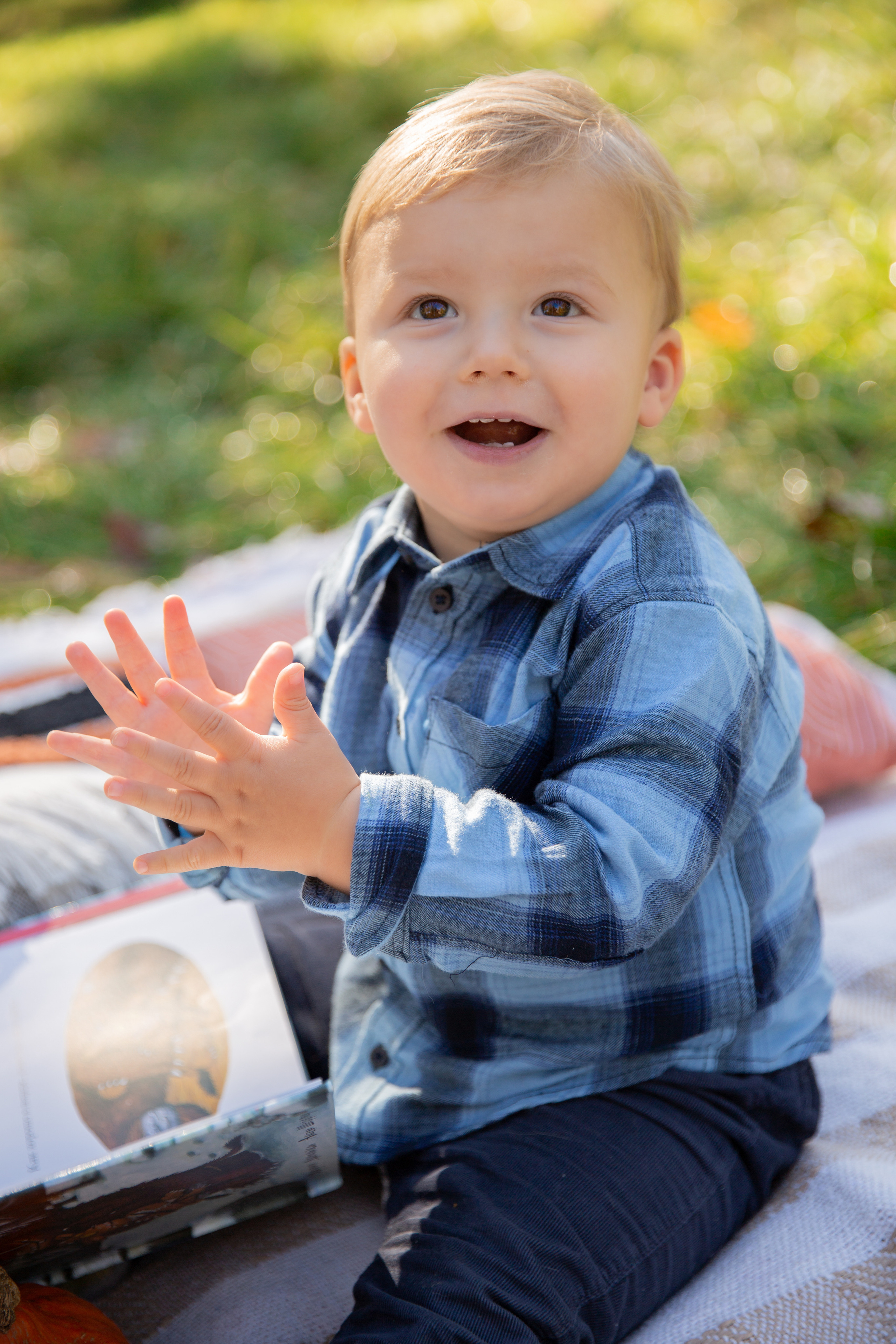 Autumn Photoshoot. Family Photographer in Prague Nigina Fattakh