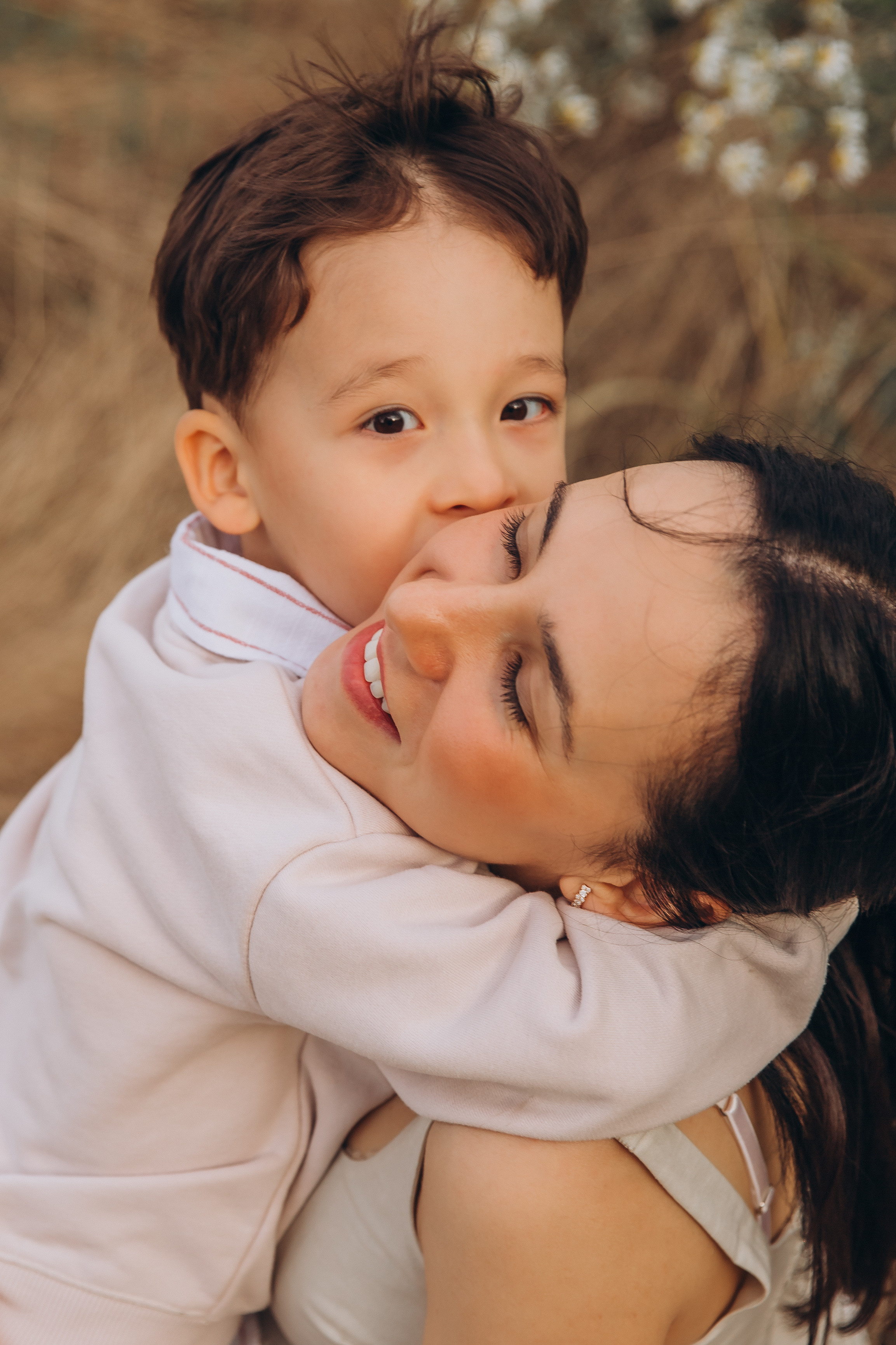 Gender reveal. Family Photographer in Prague Nigina Fattakh
