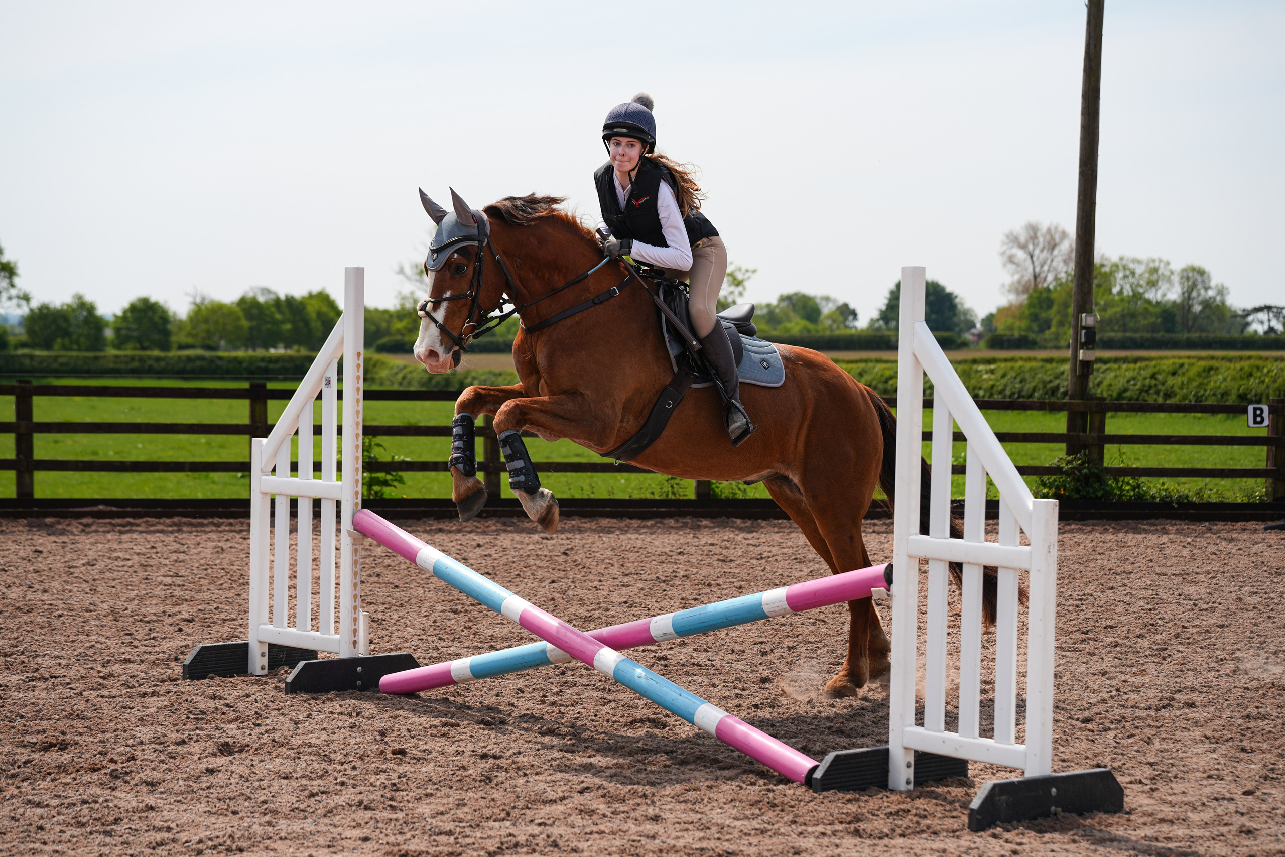 Show Jumping Photography in Leicestershire | Equine Action Shots by El. Leicestershire Equine Photography by El | Authentic Equine Portraits & Events