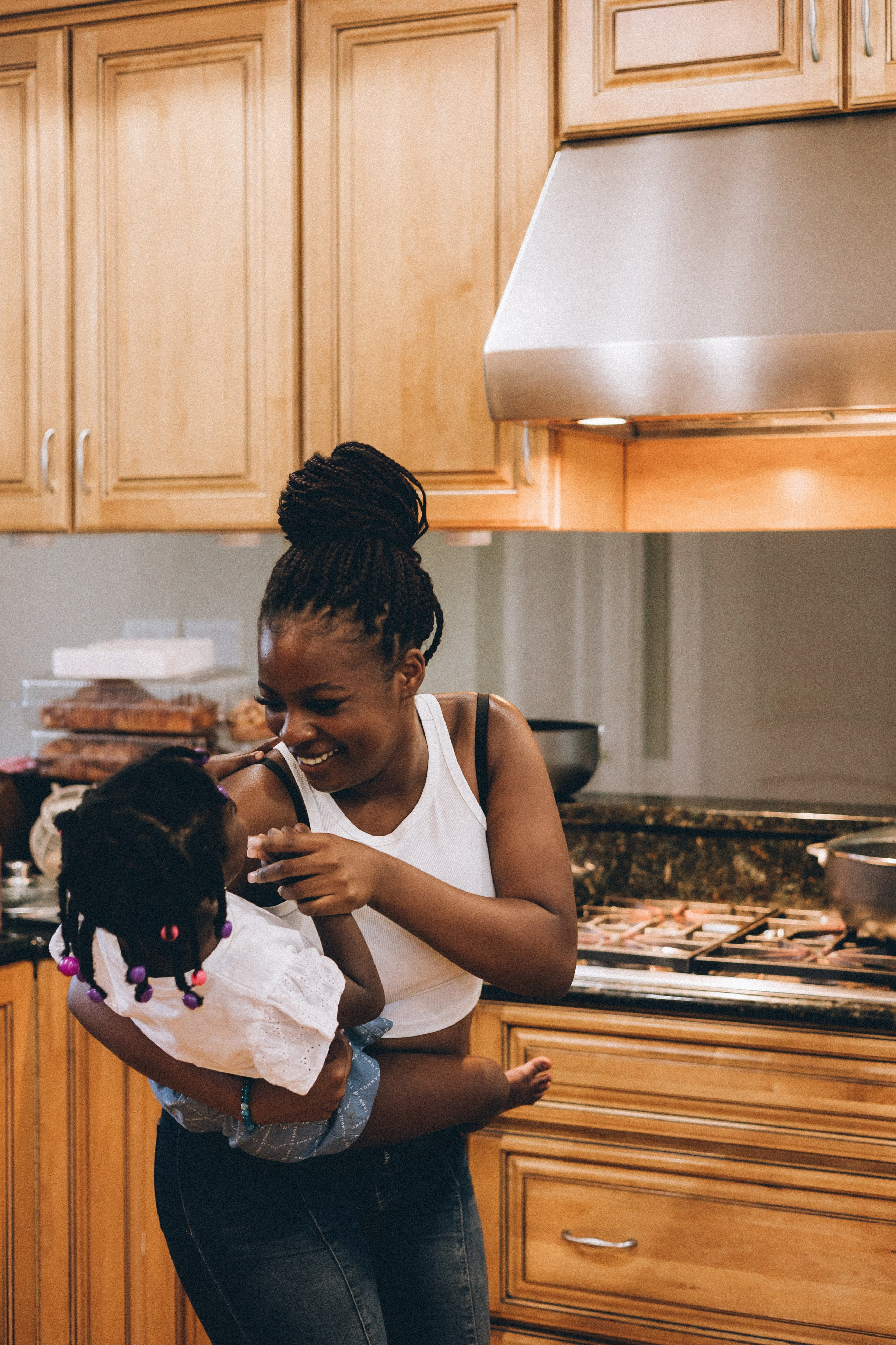 Mutotis Meeting. Sara Eulalia | Virginia Photographer