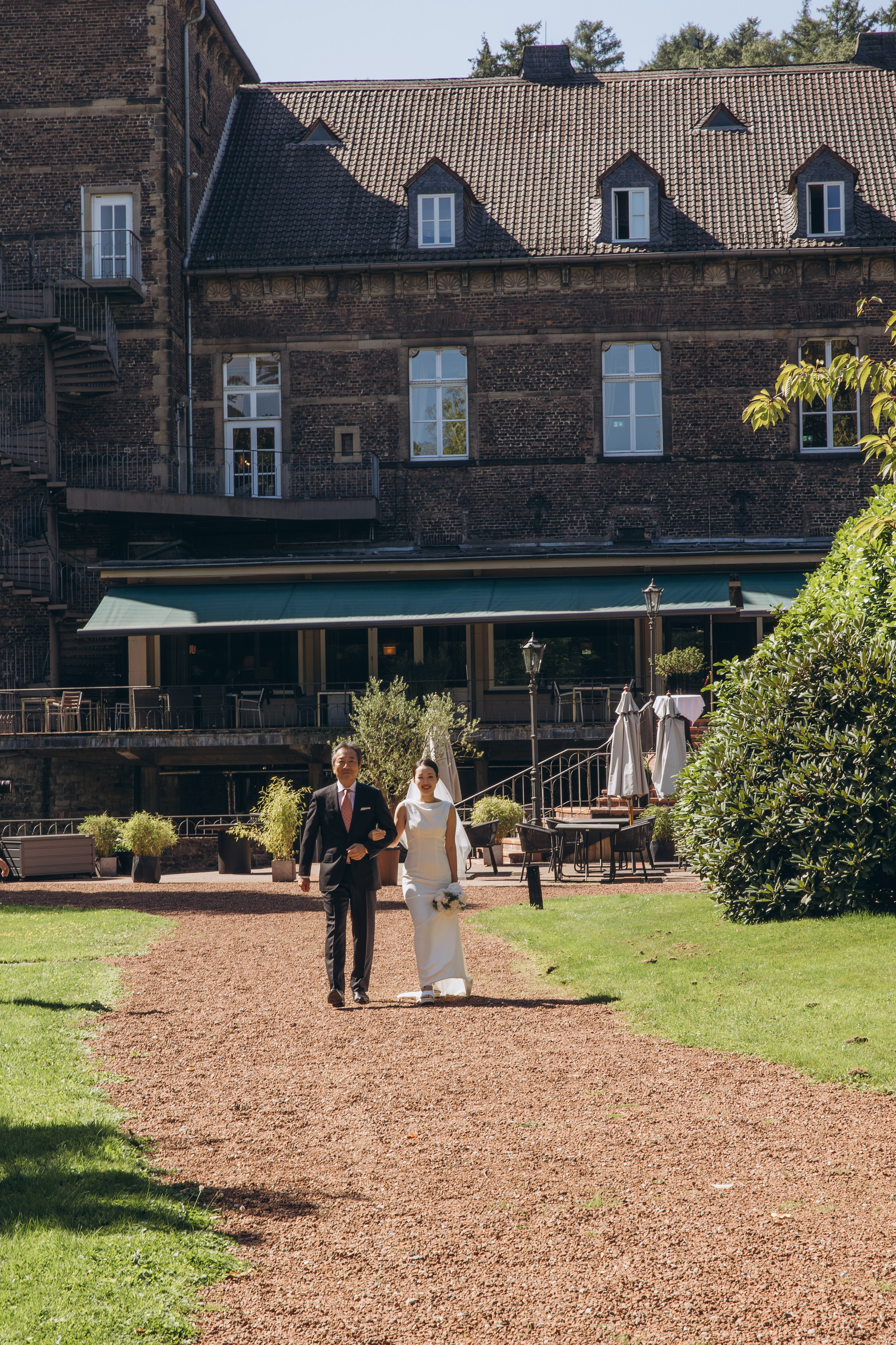 Wedding in Düsseldorf | Wedding Photographer & Videographer. Wedding Stories — Professional Wedding Photography & Videography in Germany, Italy, Spain & all across Europe