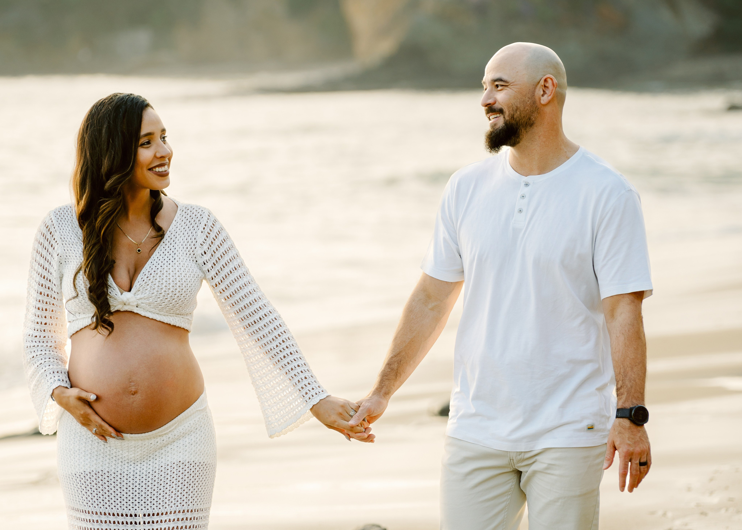 Maternity Photoshoot at Laguna Beach. Wedding Photography & Videography Team in California, Los Angeles, San Francisco, San Diego and Travel