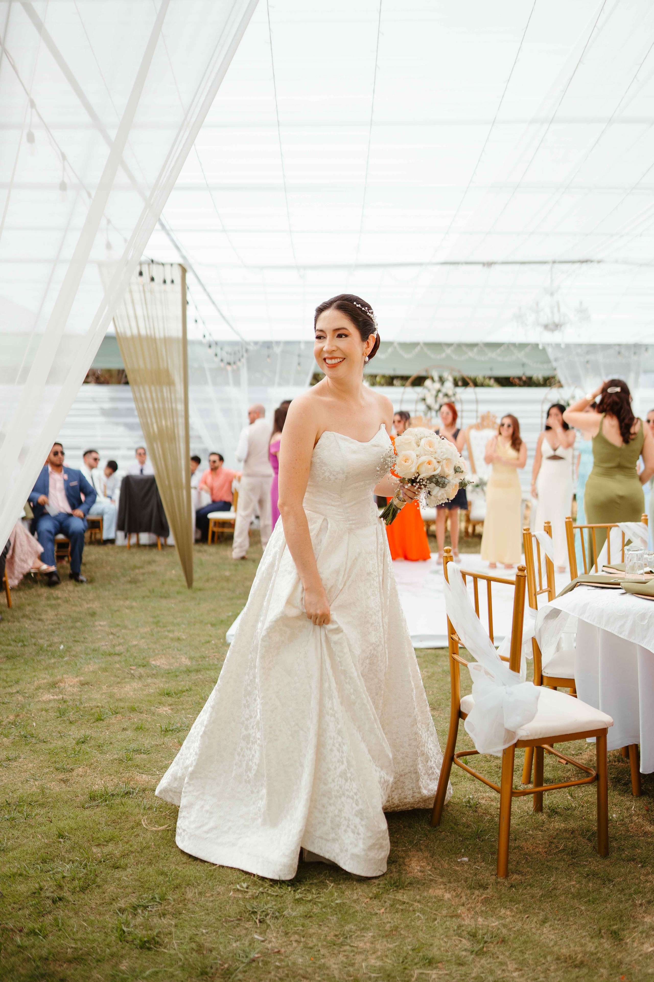 Karina y Daniel. Fotógrafo de bodas en Loja Ecuador | Piero Alvarez PH