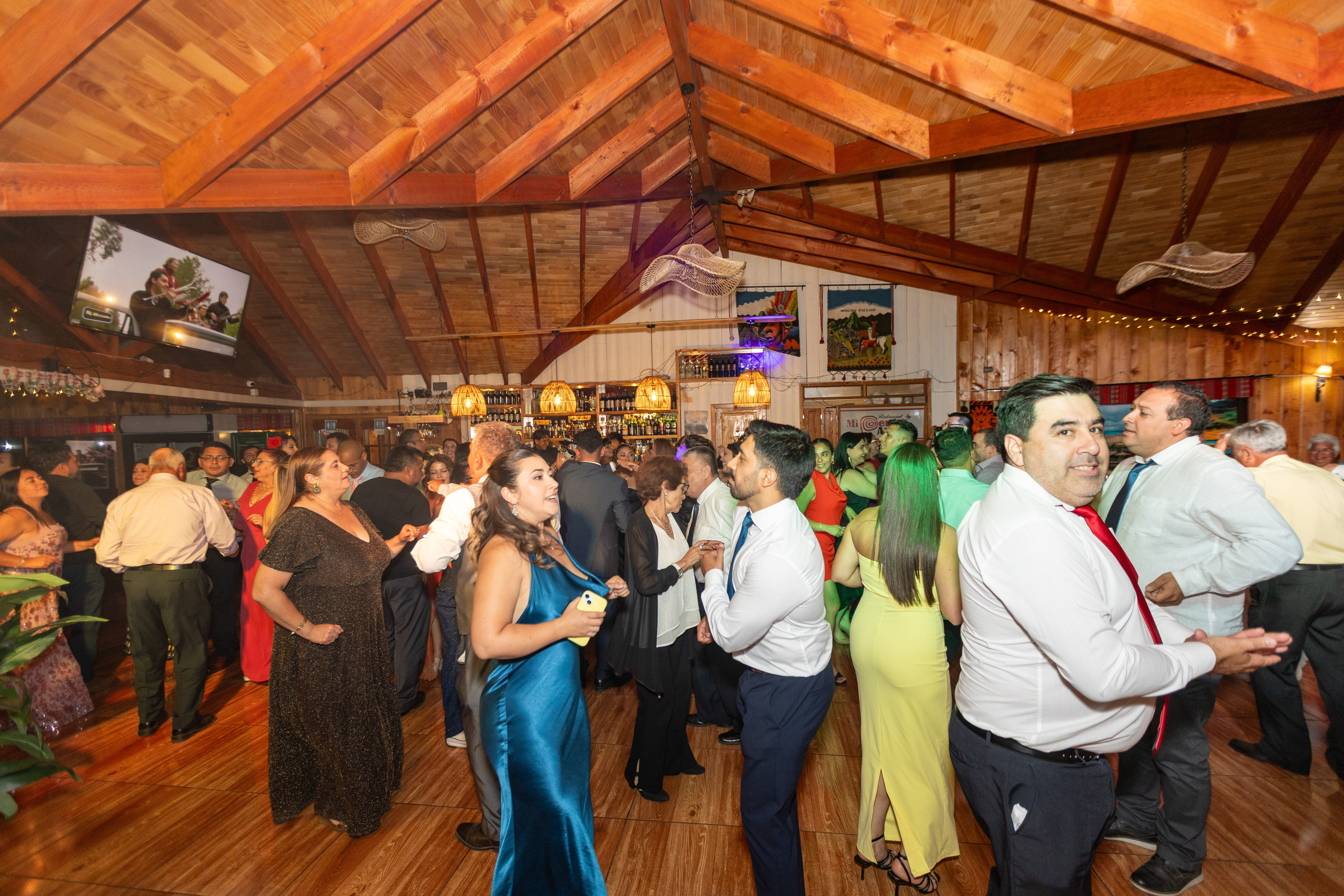 Carla y Daniel. Dinka & Emilio - El arte de preservar lo que no se repite