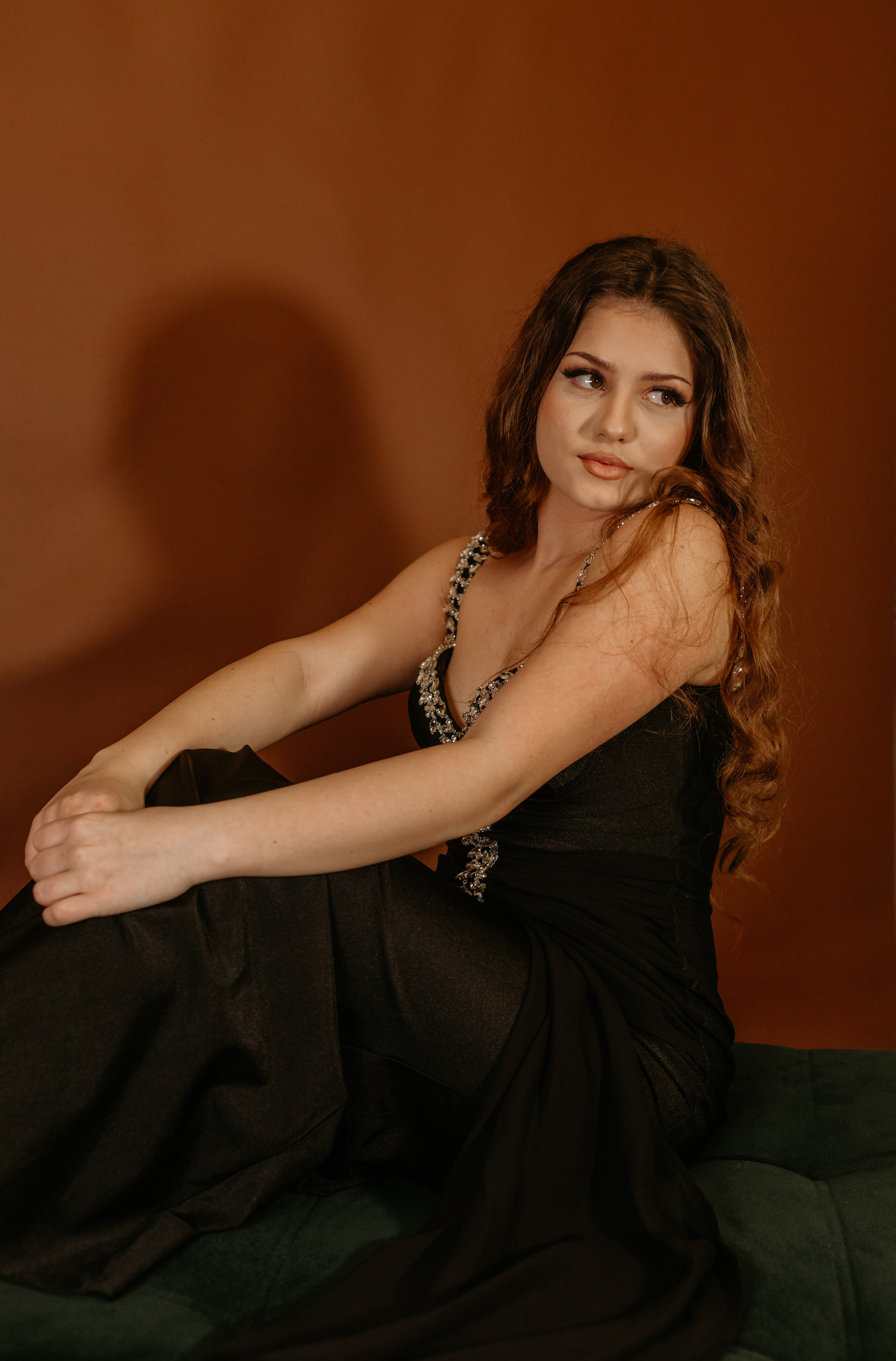 Beatrice. Wedding & couple photographer from Romania Rut Vetan