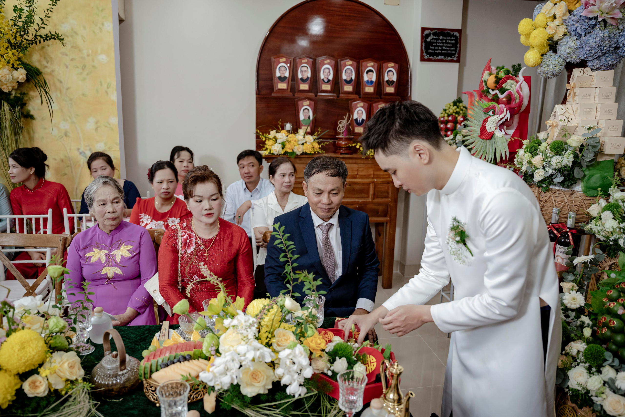 JOE & MIA. WEDDING PHOTOGRAPHER IN VIETNAM